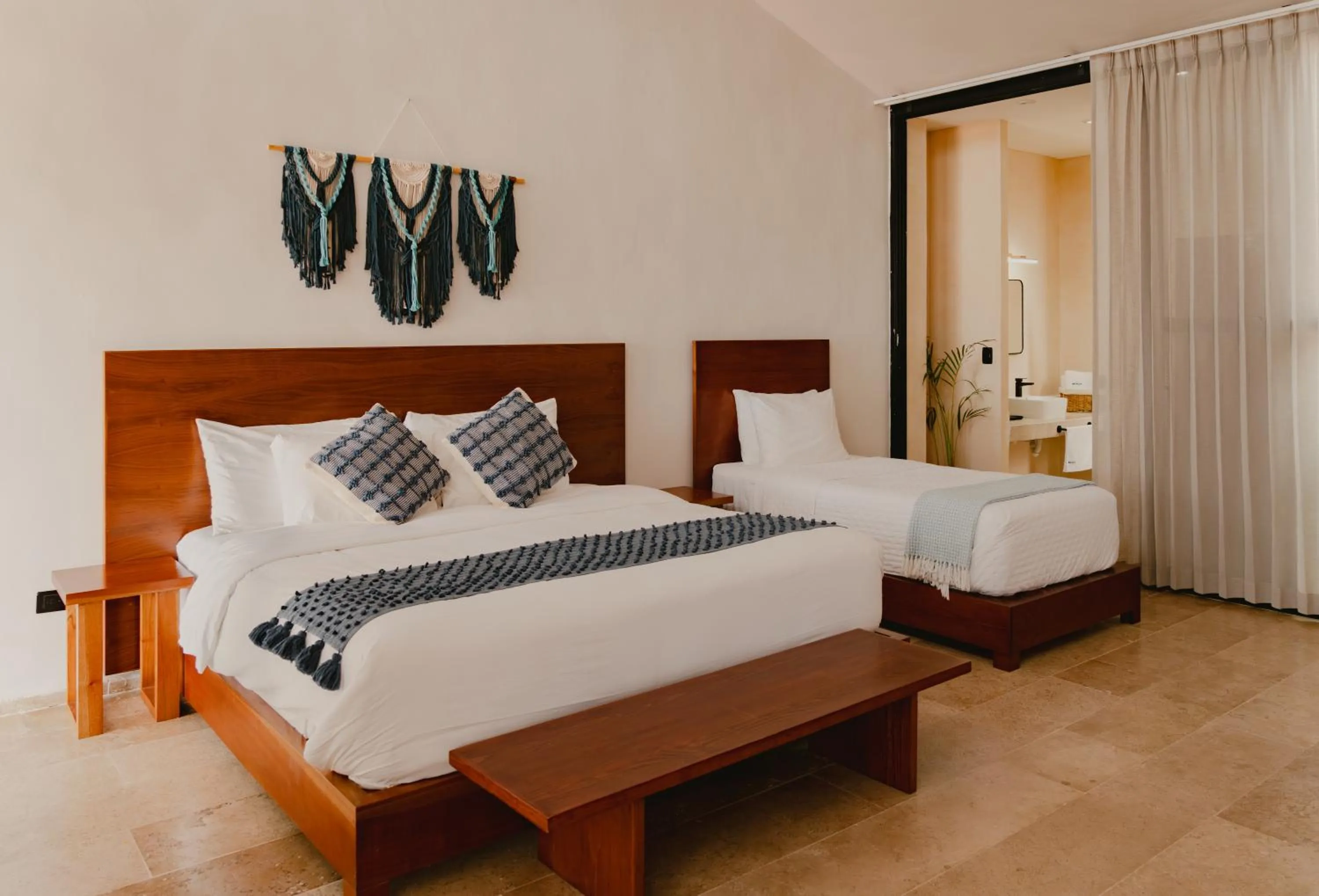 Property building, Bed in Totem Beach Club - Celestun