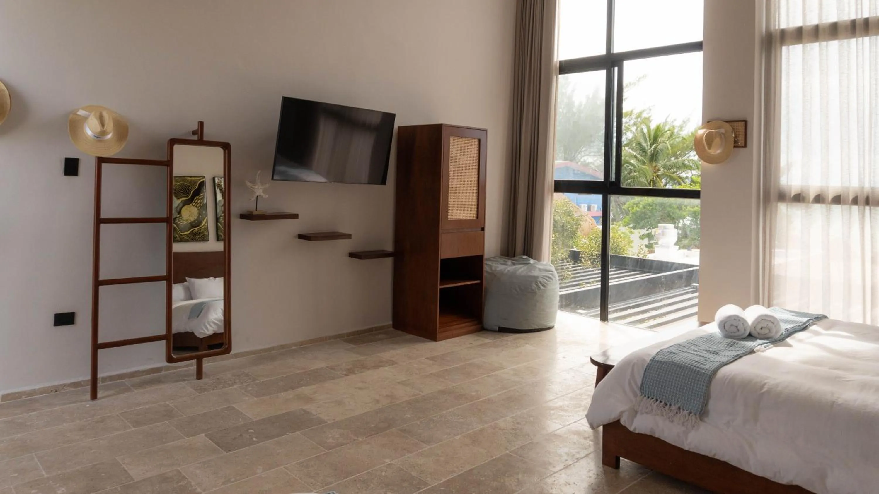 Bedroom, Bed in Totem Beach Club - Celestun