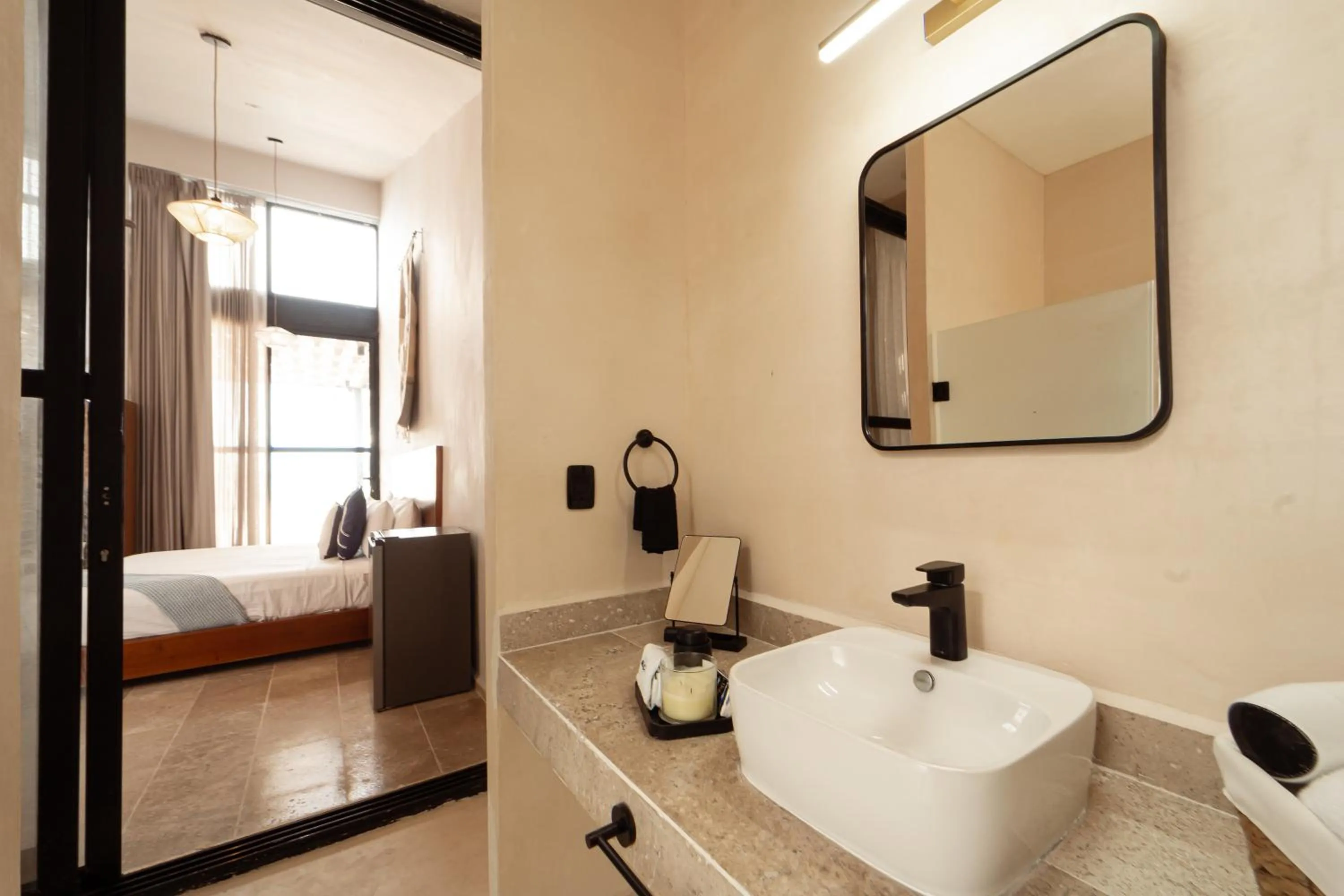 Bathroom, Bed in Totem Beach Club - Celestun