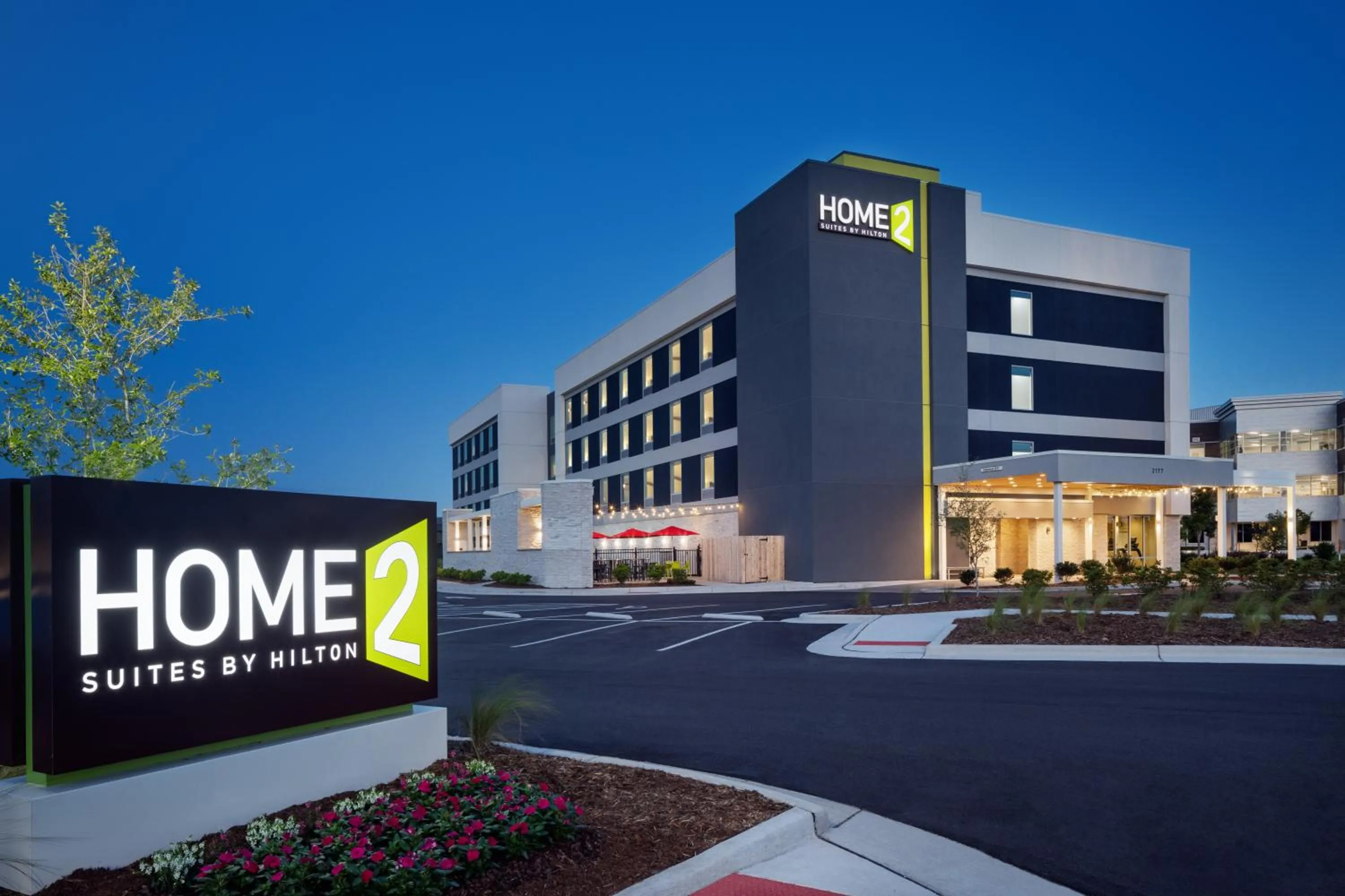 Property building in Home2 Suites By Hilton Wilmington Medical Park Downtown