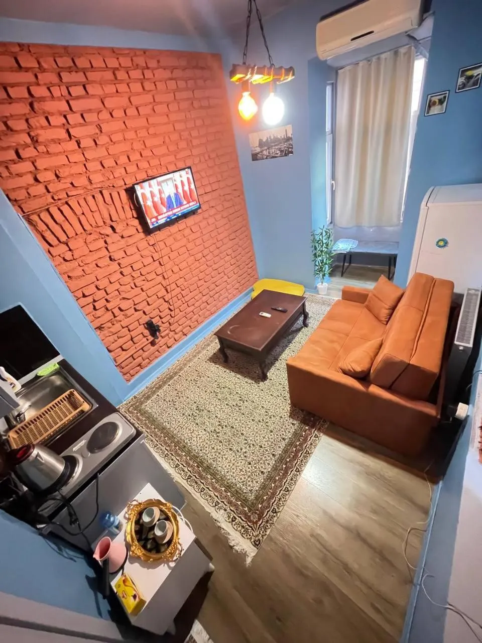 Communal lounge/ TV room, Bed in Taksim Pandora hotel