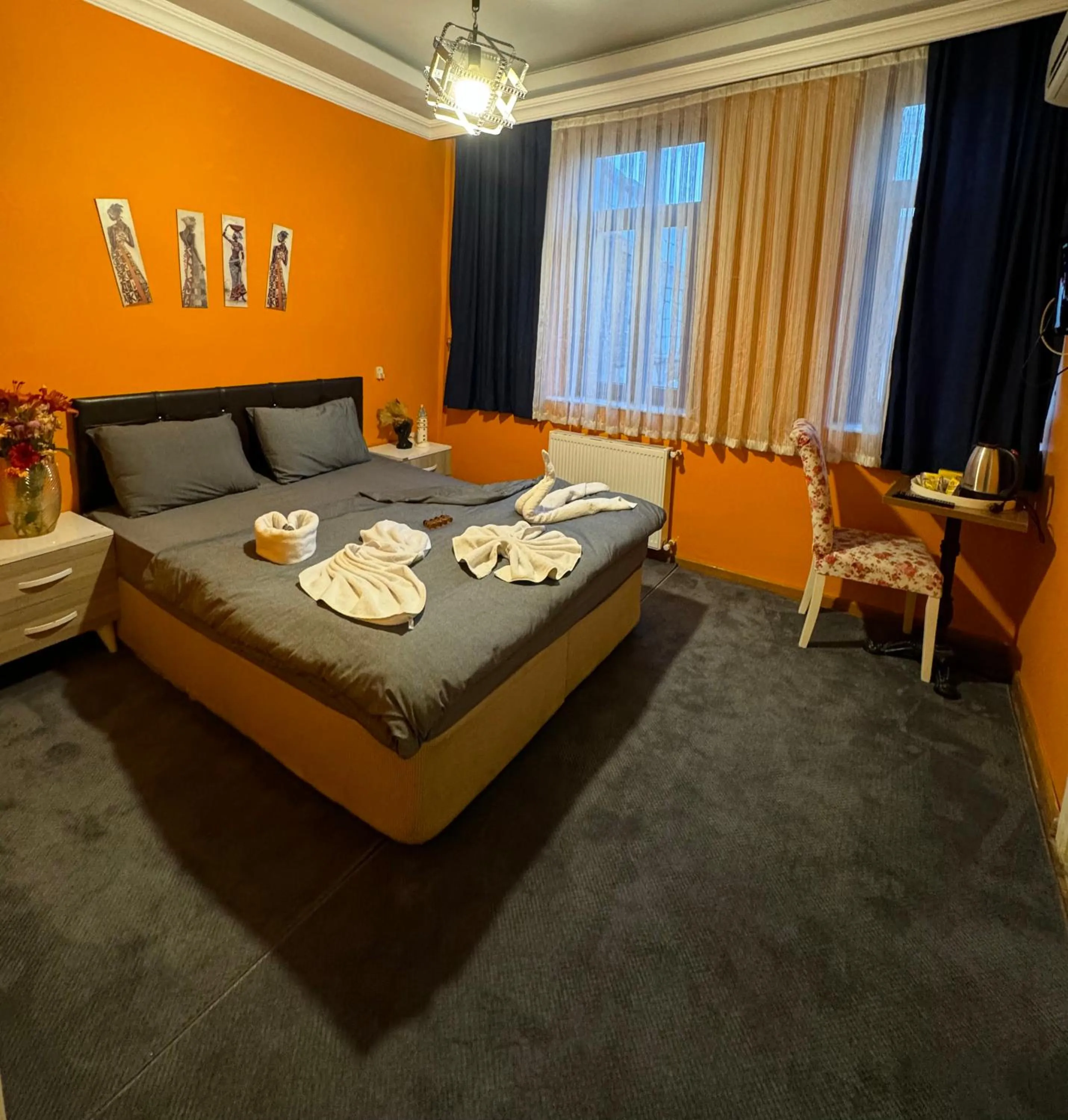 Bed in Taksim Pandora hotel