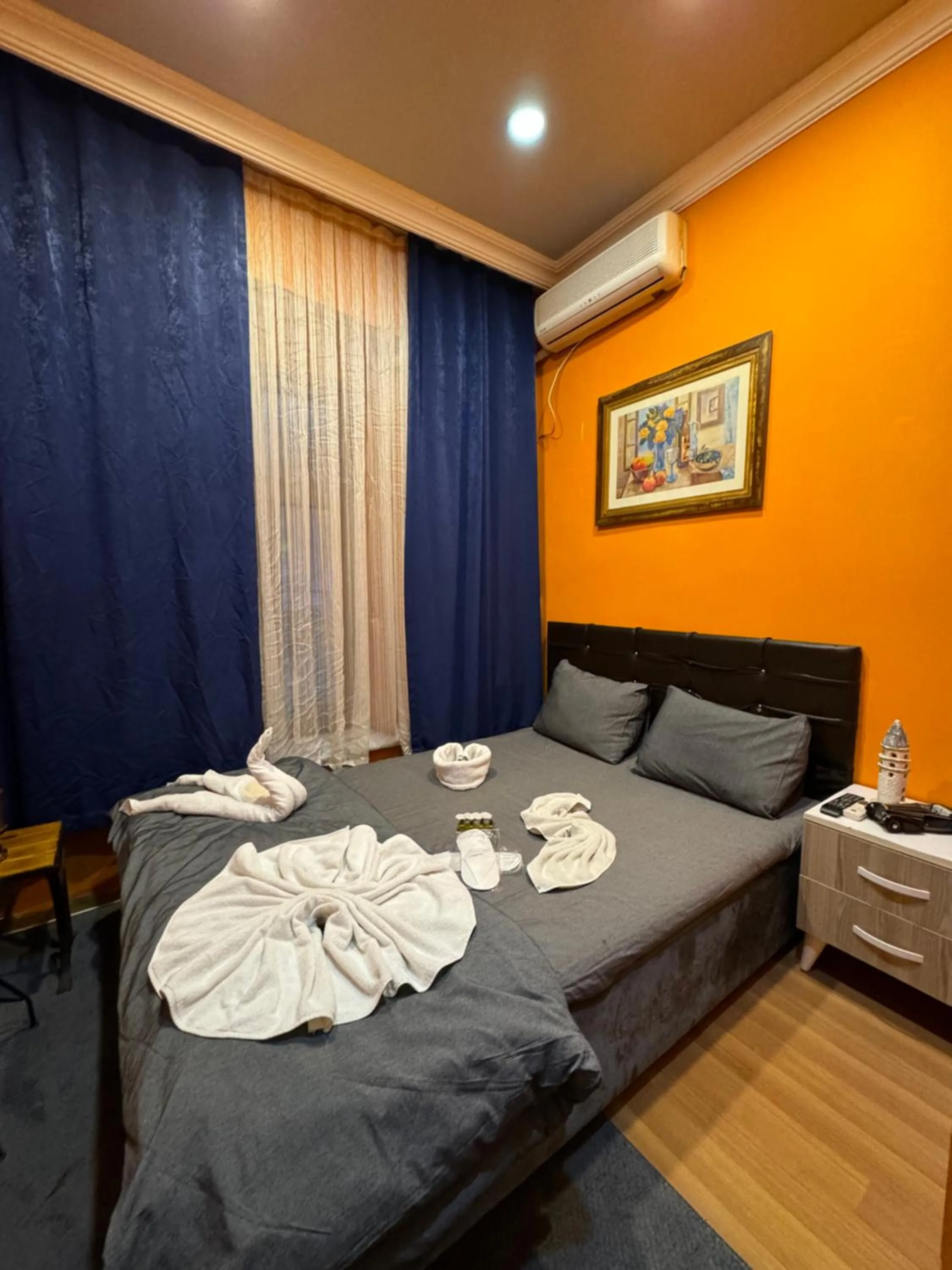 Bed in Taksim Pandora hotel