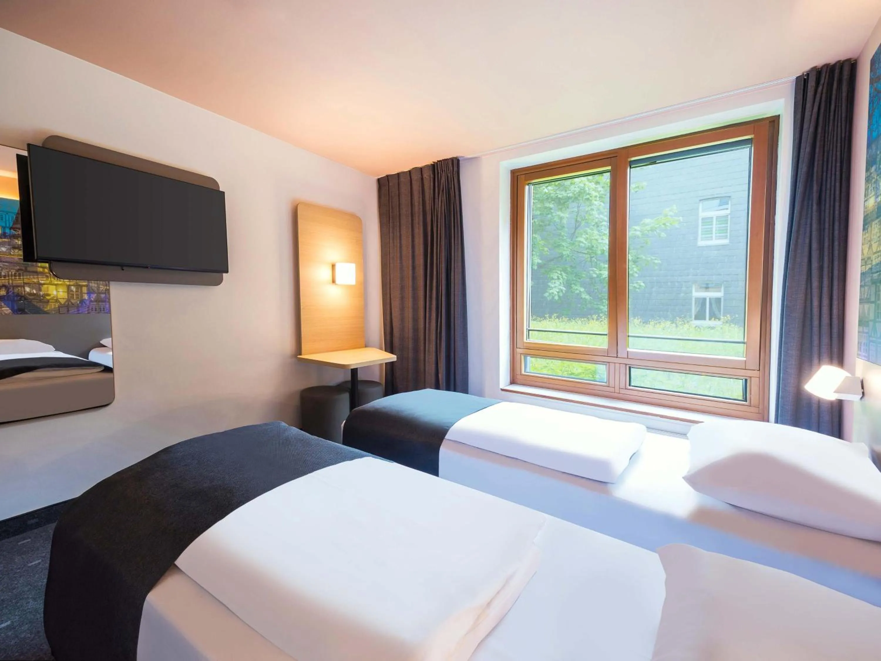 Photo of the whole room, Bed in B&B Hotel Erfurt City-West