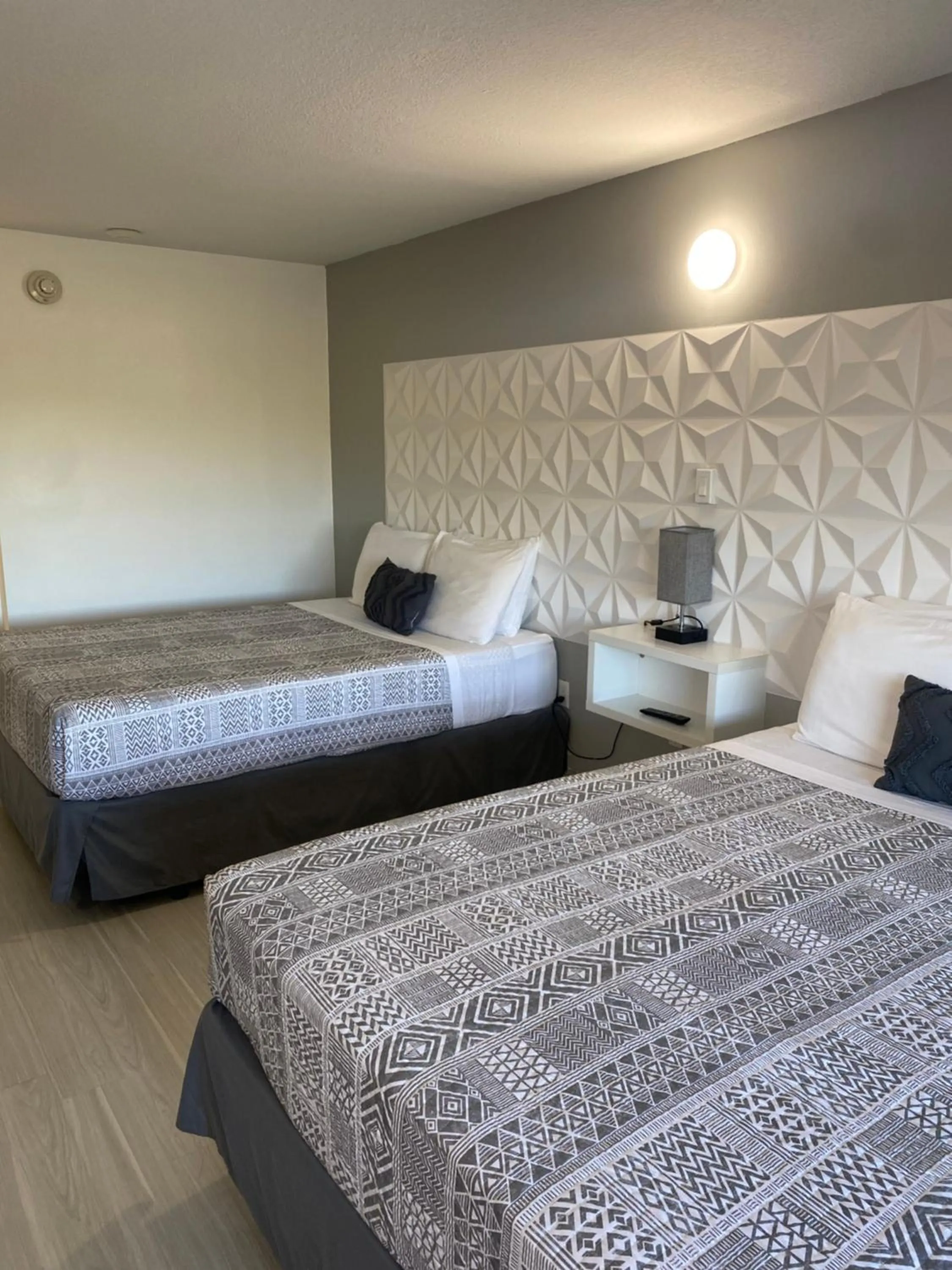 Bed in A & S Vacation Rooms