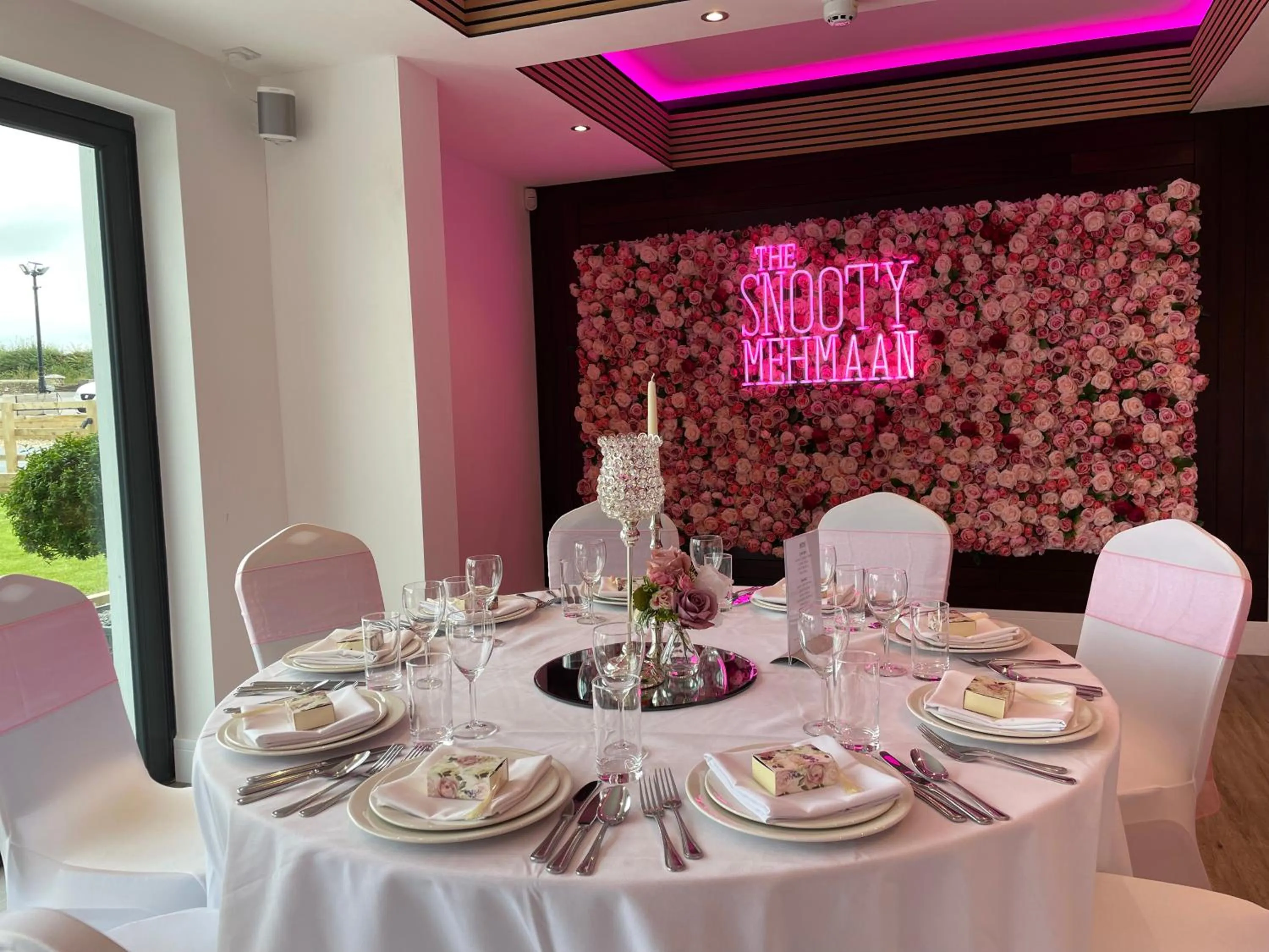 Food and drinks in The Boutique Hotel