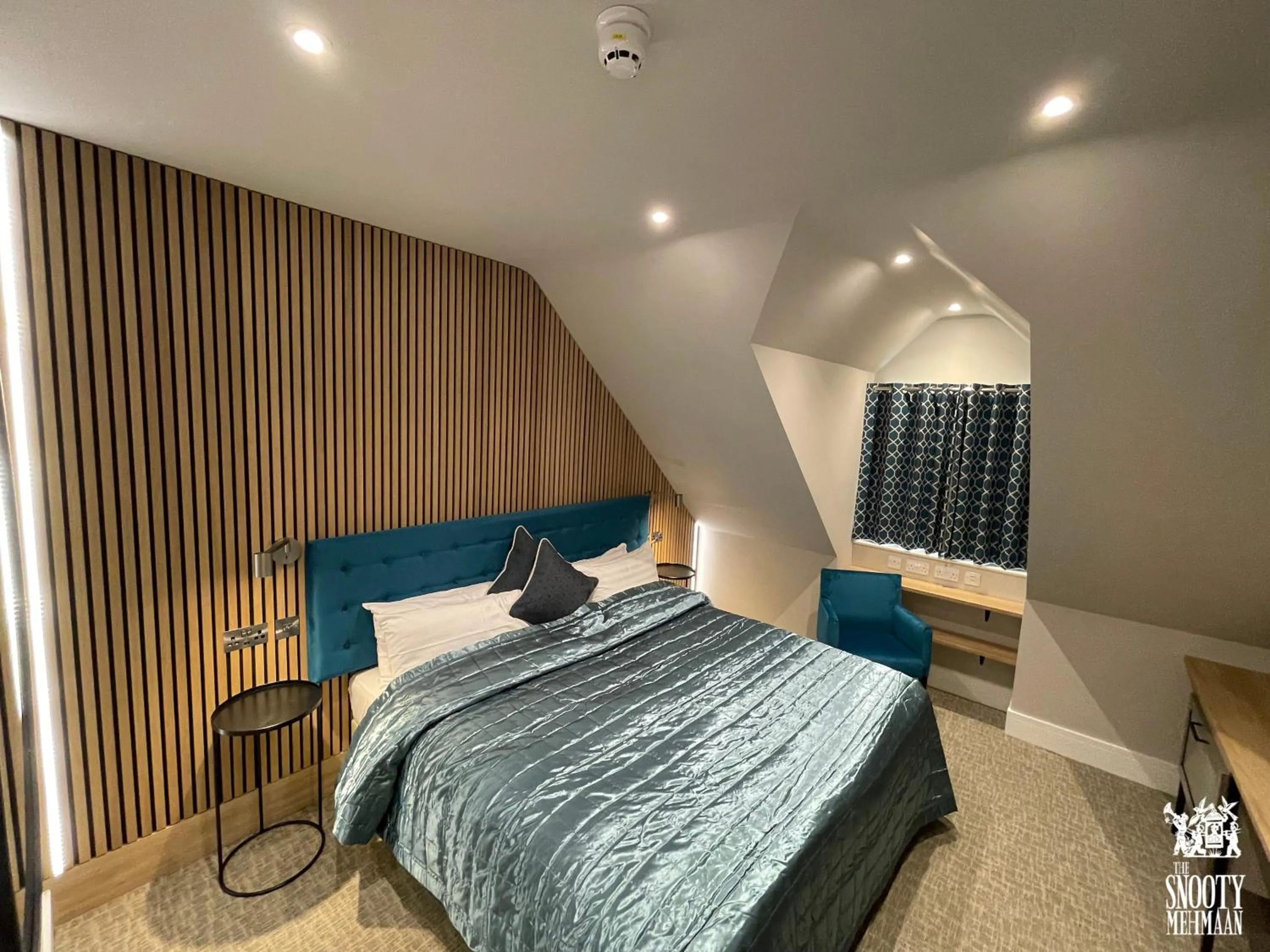 Photo of the whole room, Bed in The Boutique Hotel