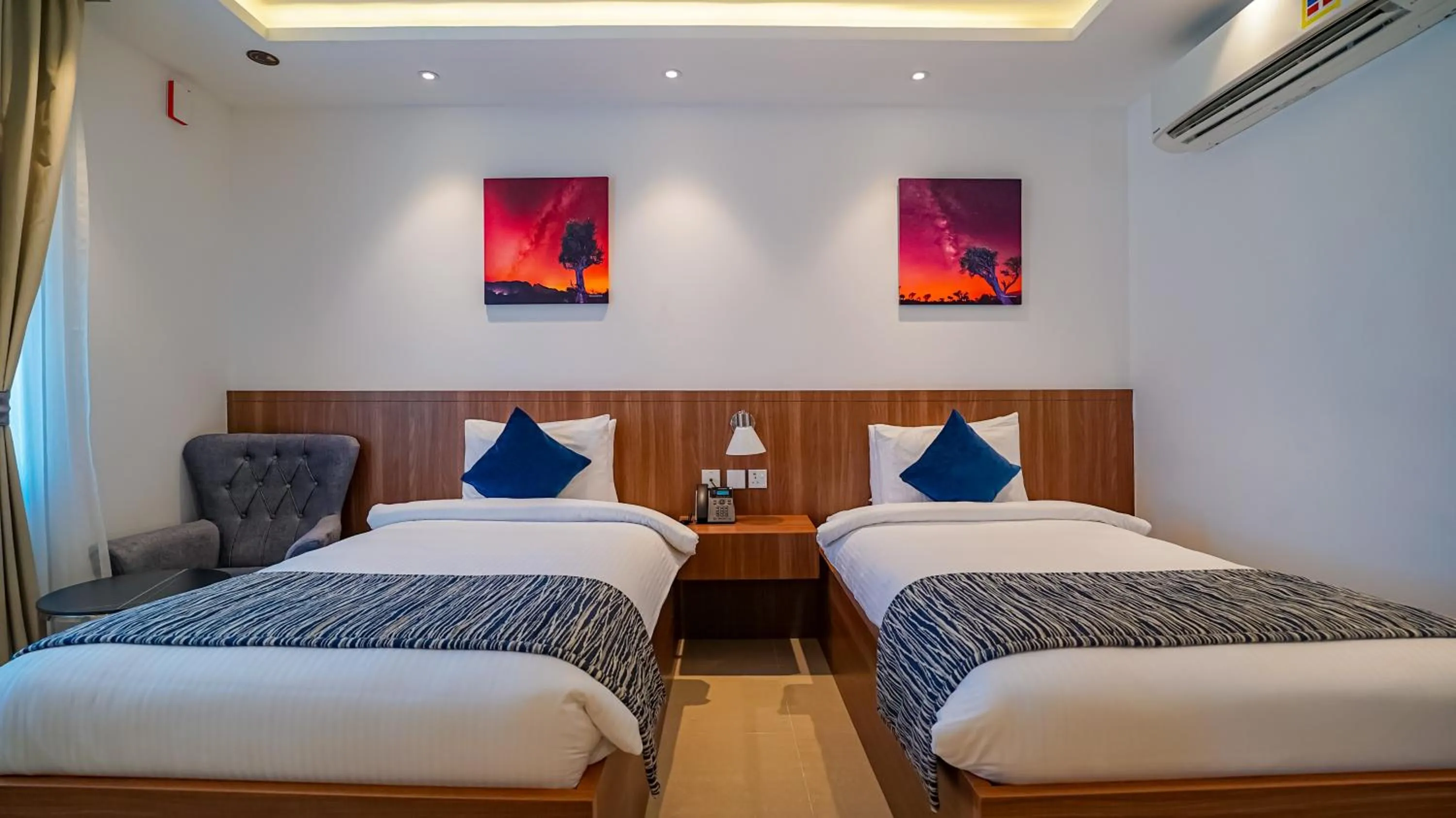 Bedroom, Bed in Duqm Express Hotel