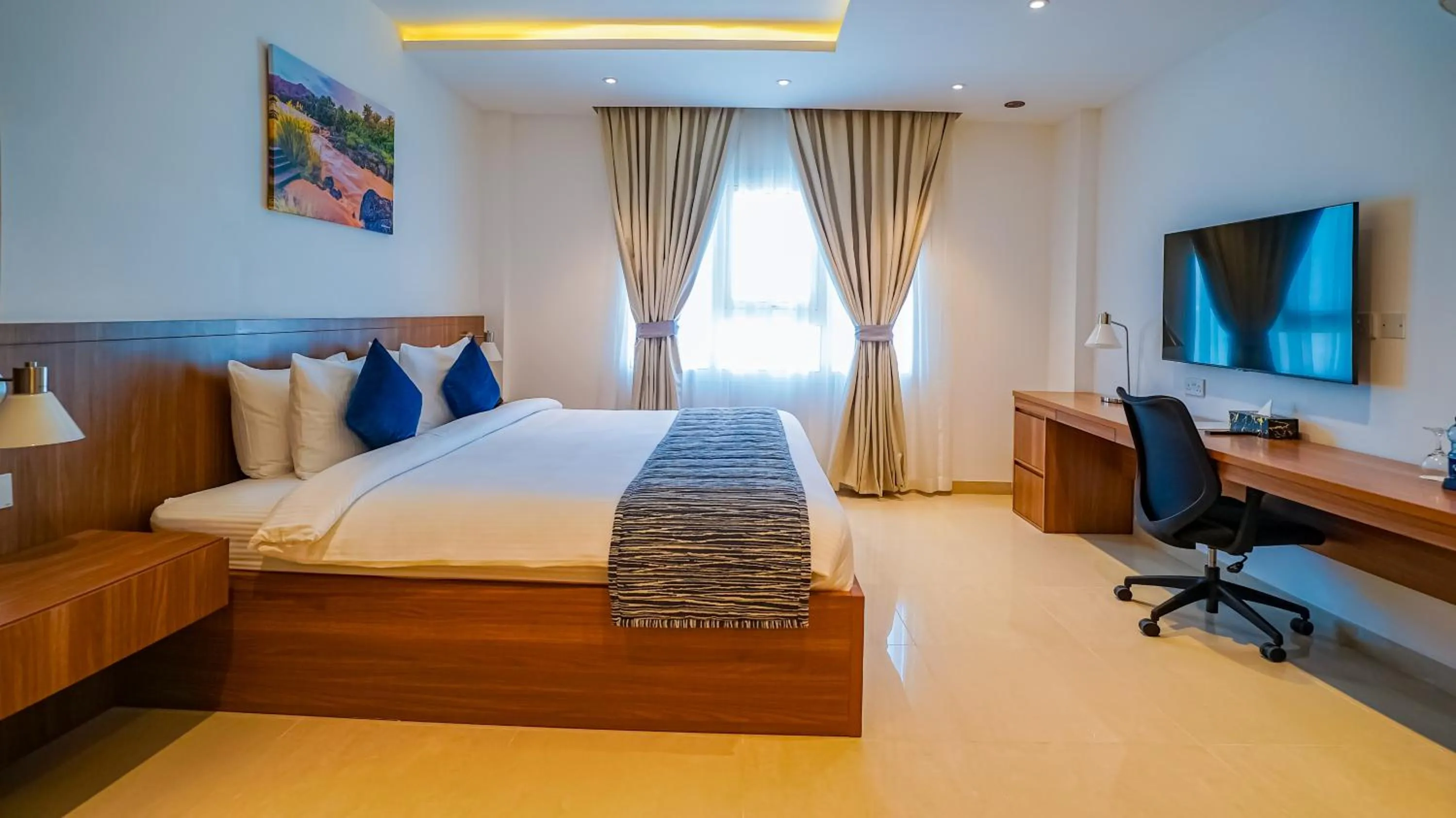 Bedroom, Bed in Duqm Express Hotel