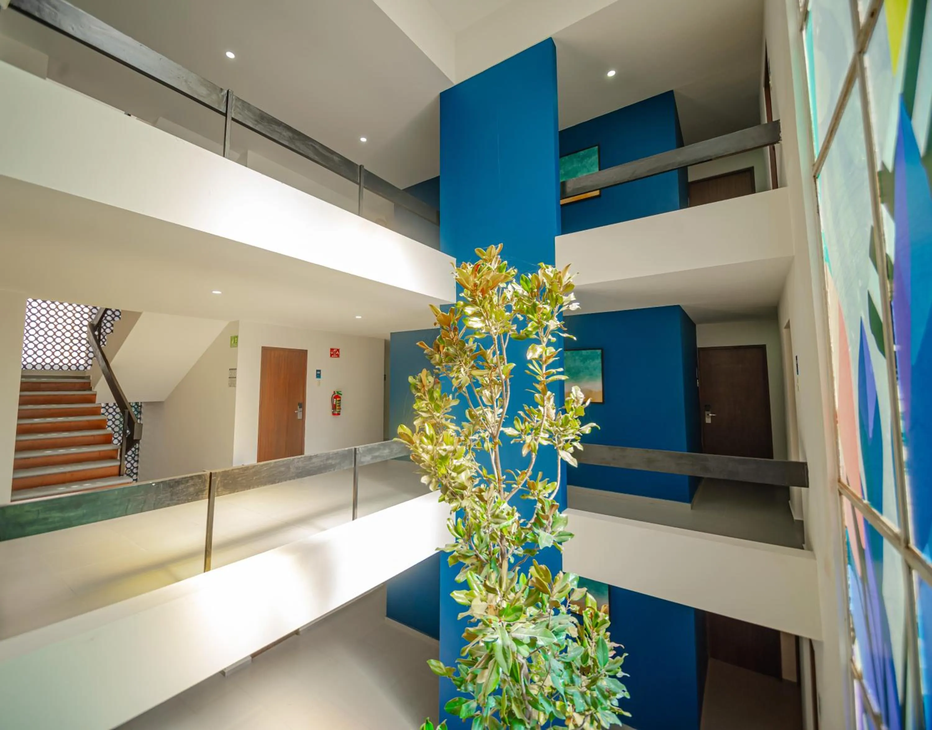 Property building, Lobby/Reception in Suites Futura Plaza del Sol Guadalajara