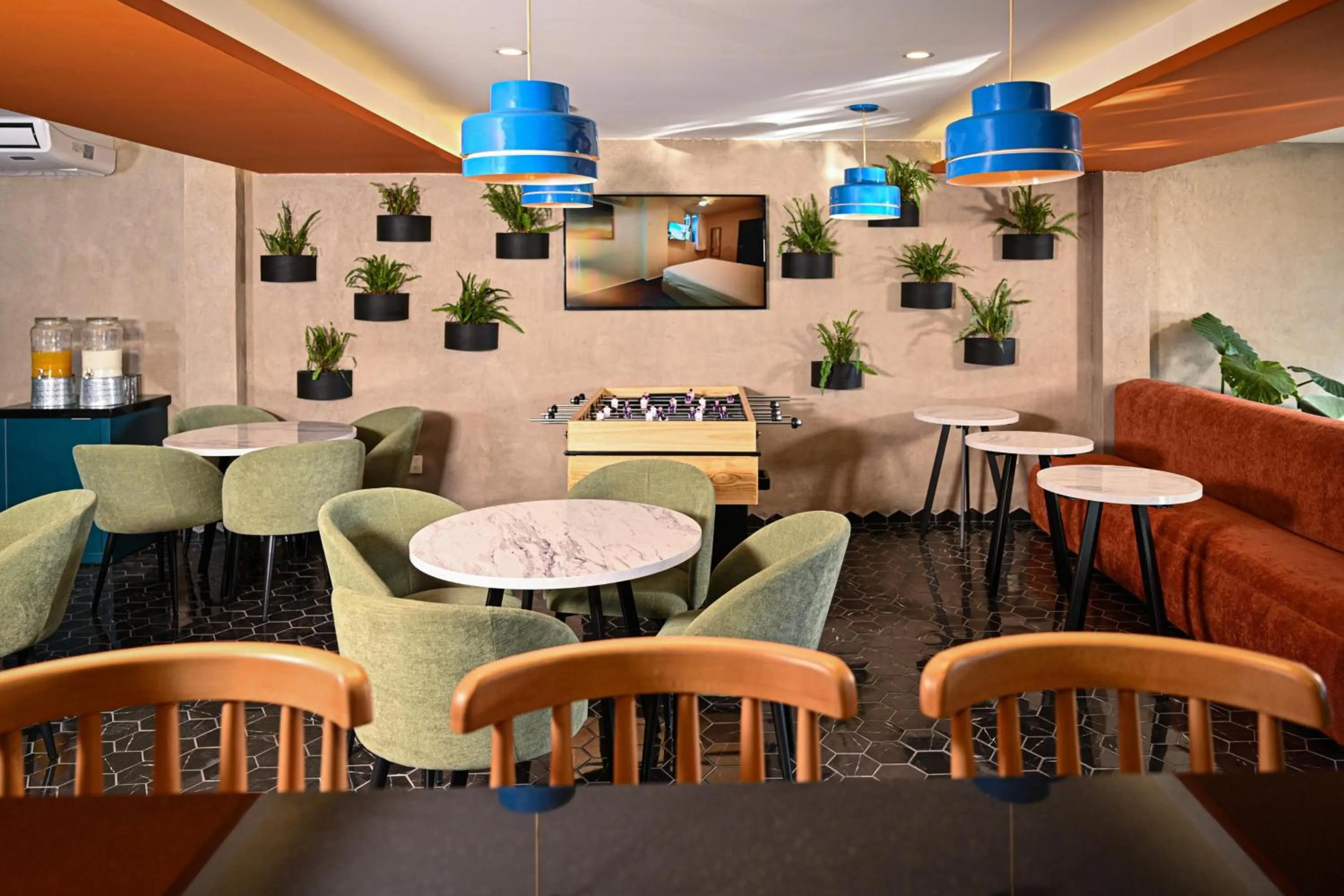 Breakfast in Vista Express Guadalajara Expo SureStay Collection by BW