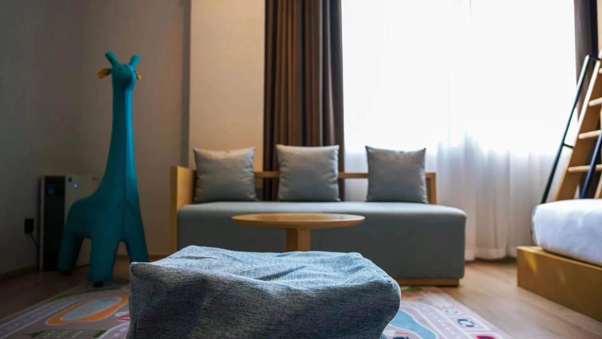 Hyakumangoku Onsen Hotel