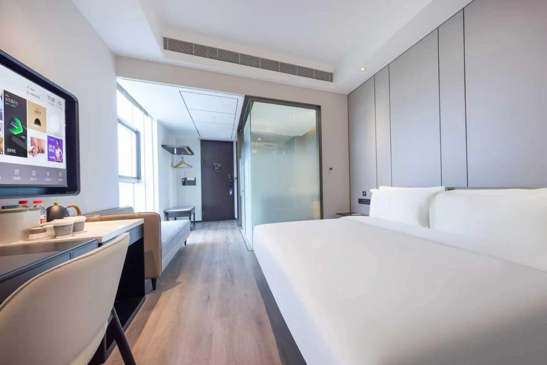 Bed in Atour X Hotel Shanghai Shuguang Wusong Cruise Terminal