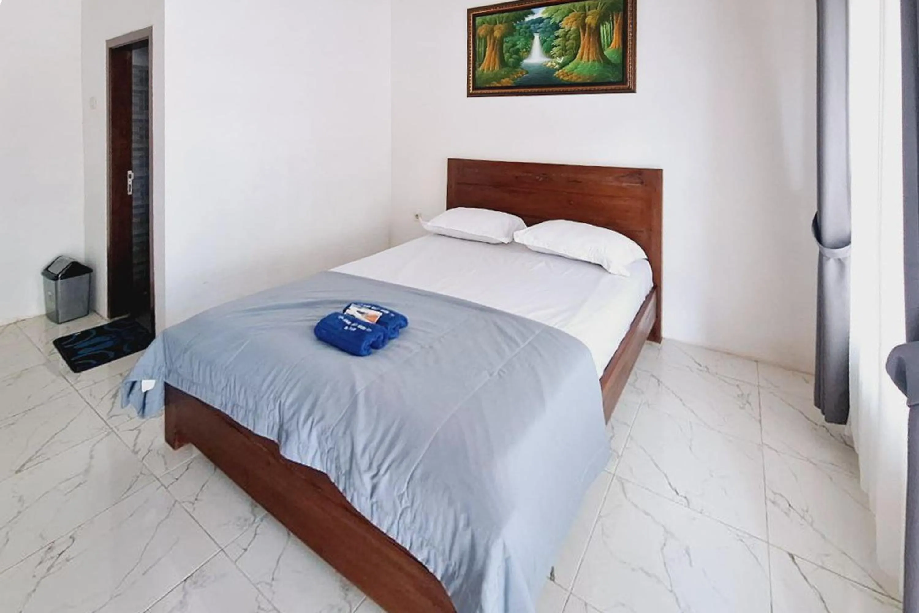 Bedroom, Bed in Ayani Guest House RedPartner