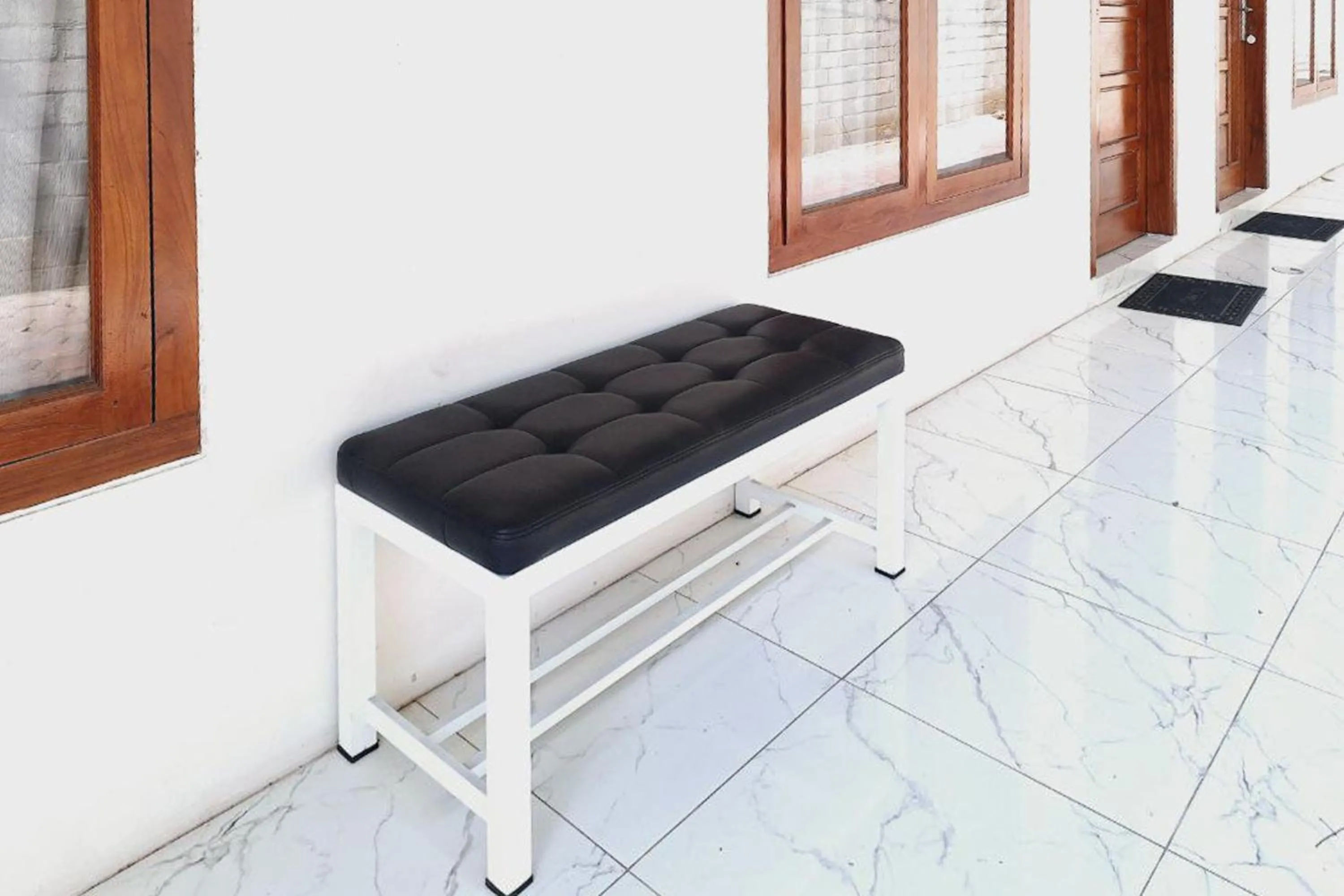 Seating area in Ayani Guest House RedPartner