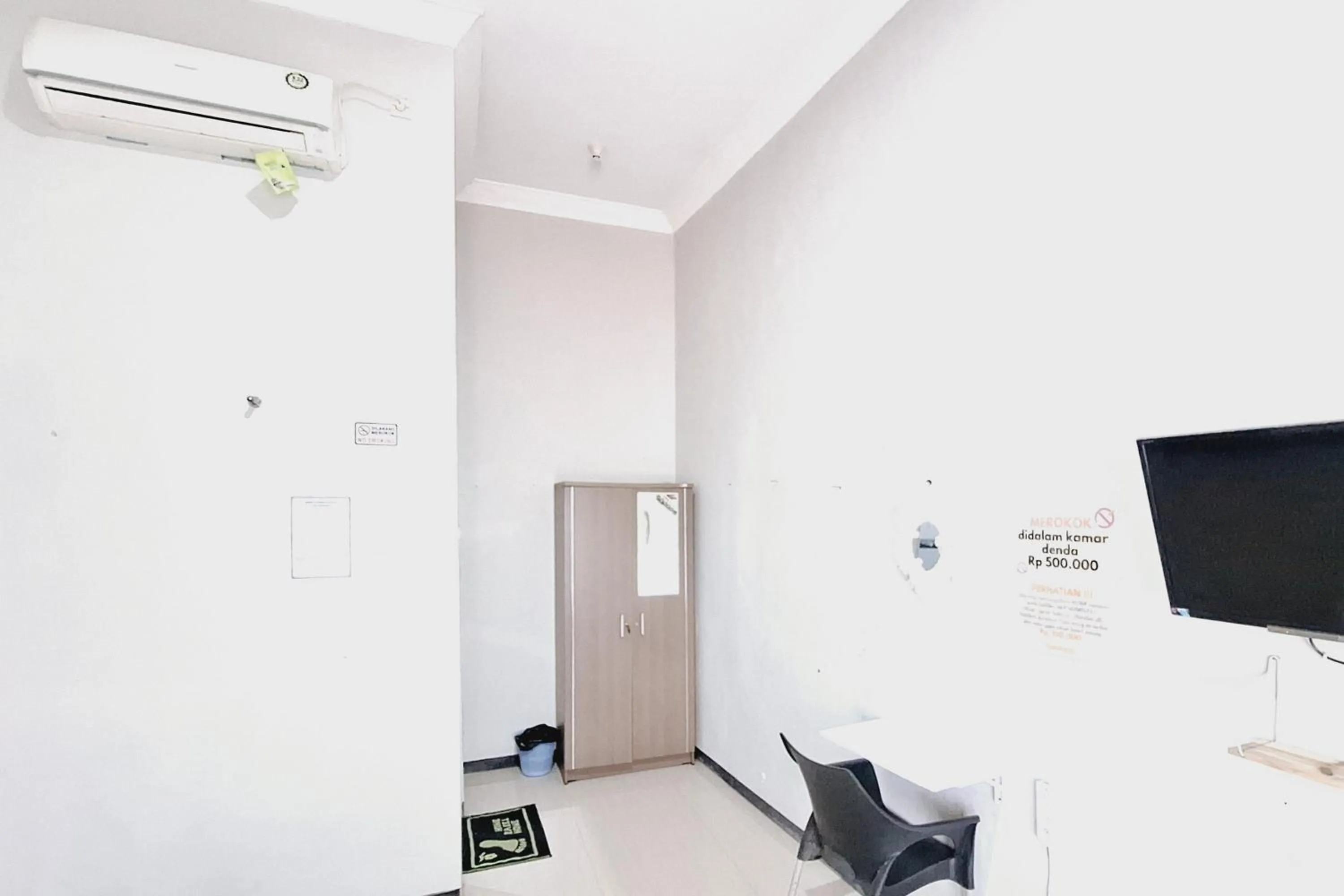 Bedroom in HKP Homestay RedPartner Blitar