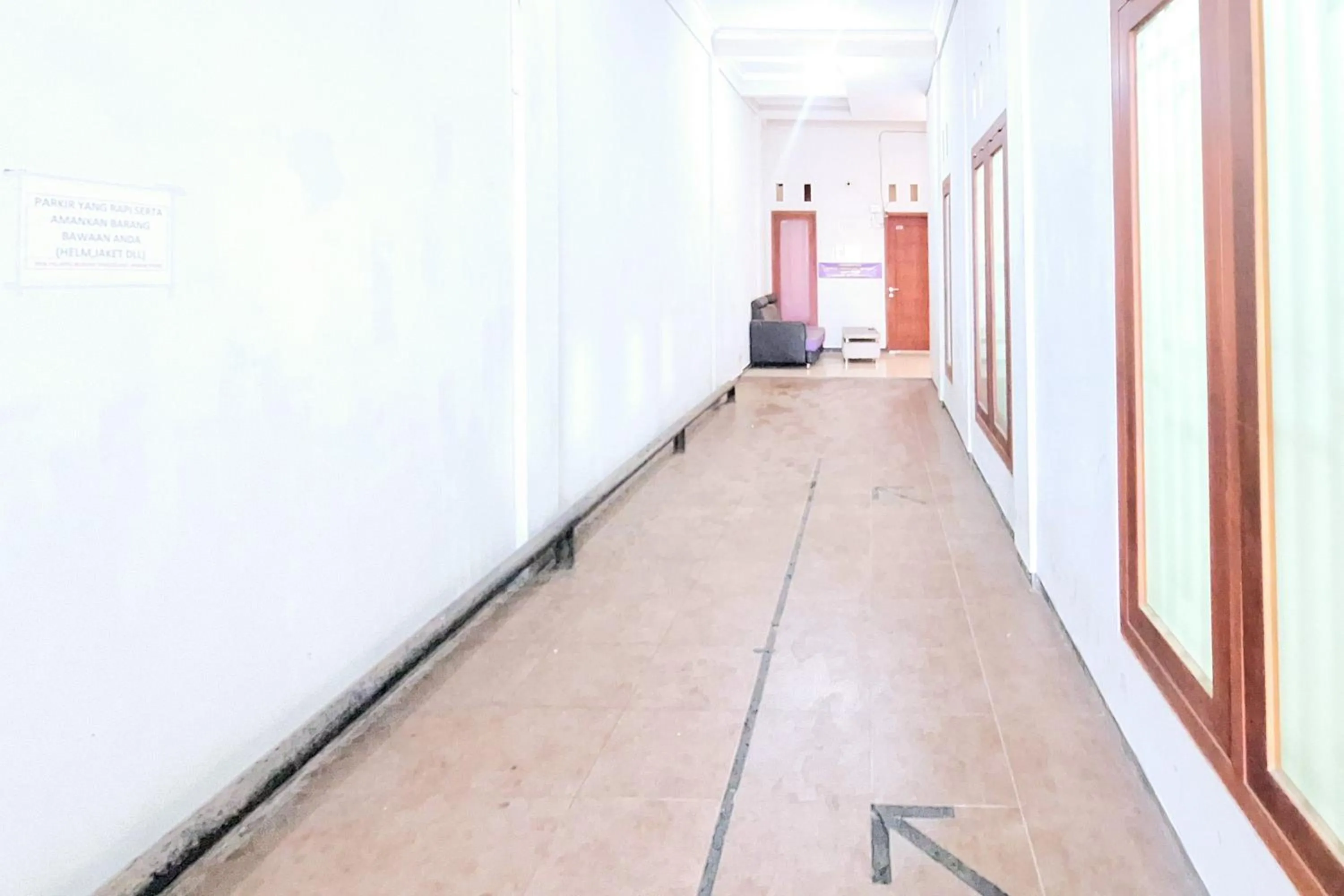 Property building in HKP Homestay RedPartner Blitar