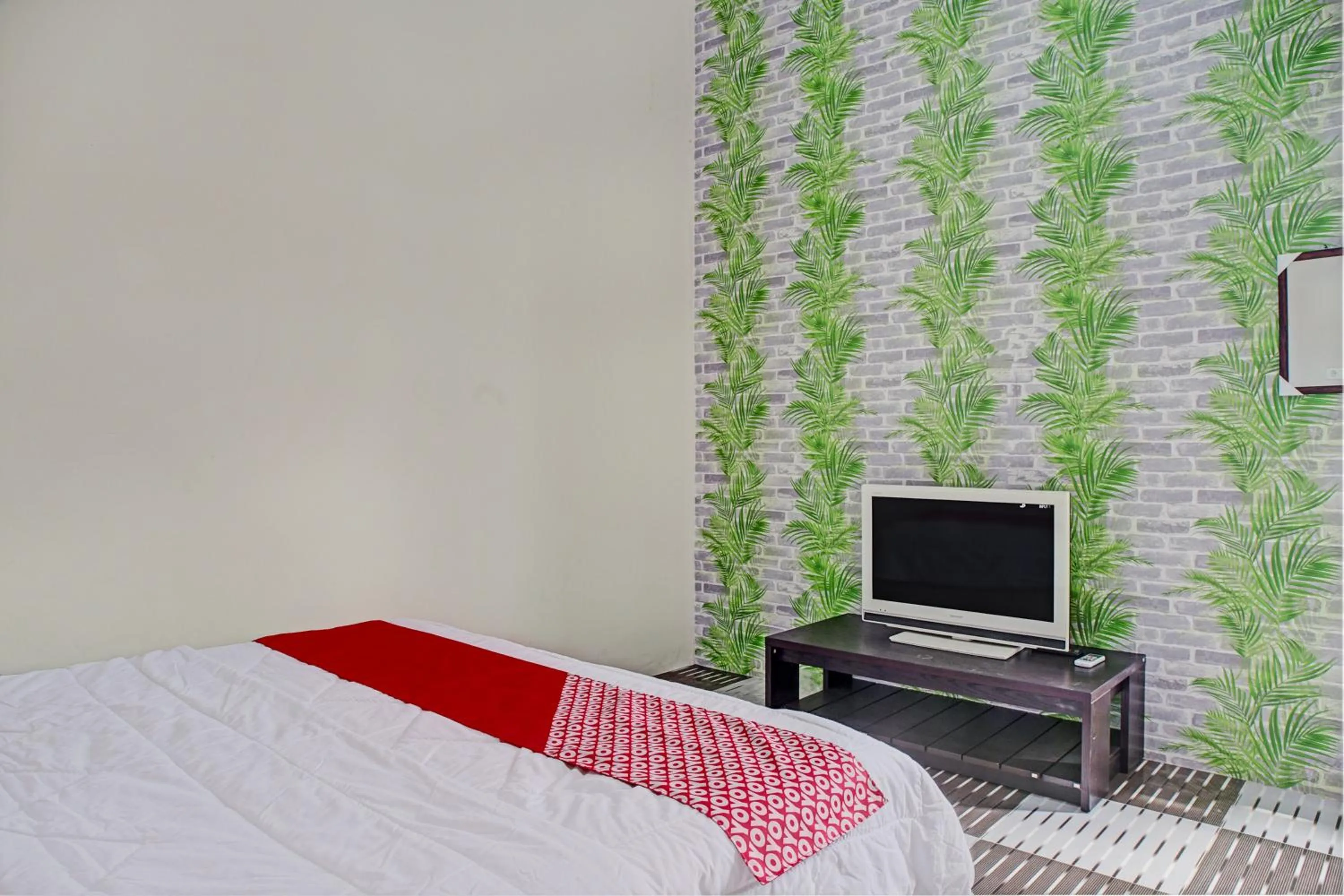 Bedroom, Bed in Hotel O Sartika Gh Syariah