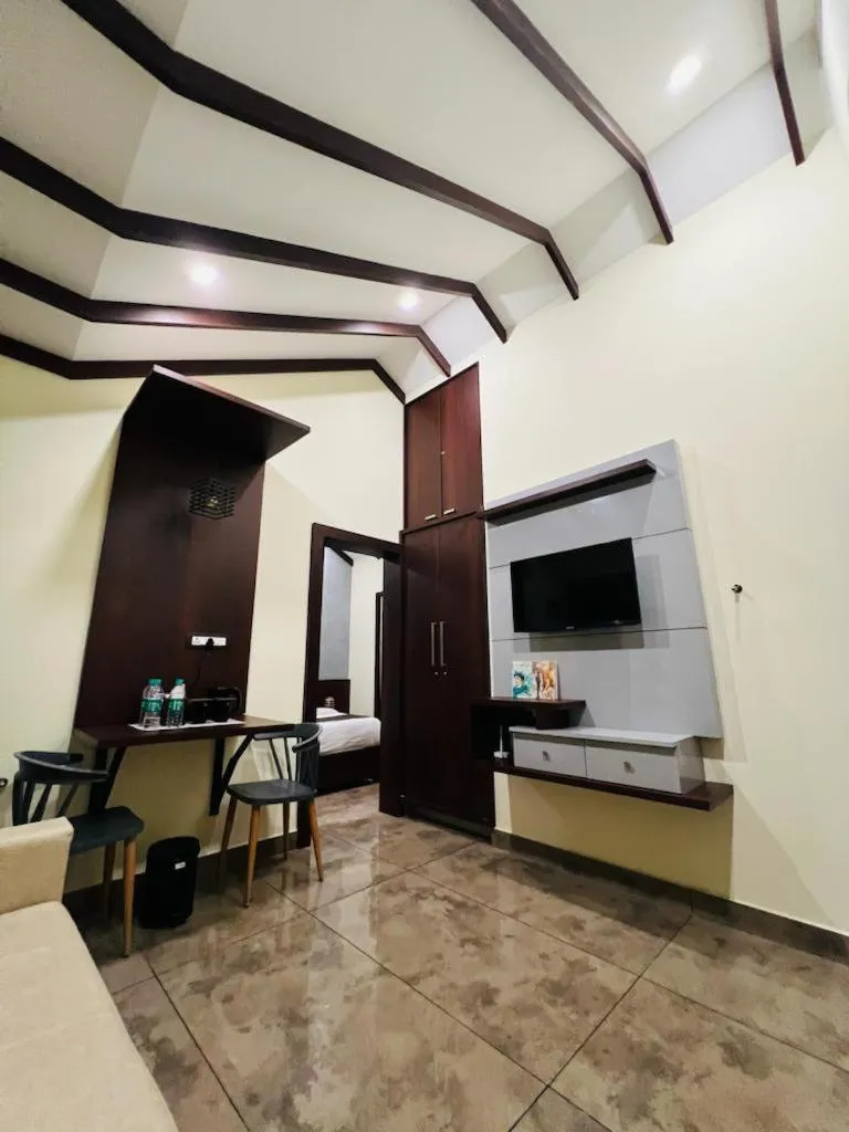 Pabis luxurious stay