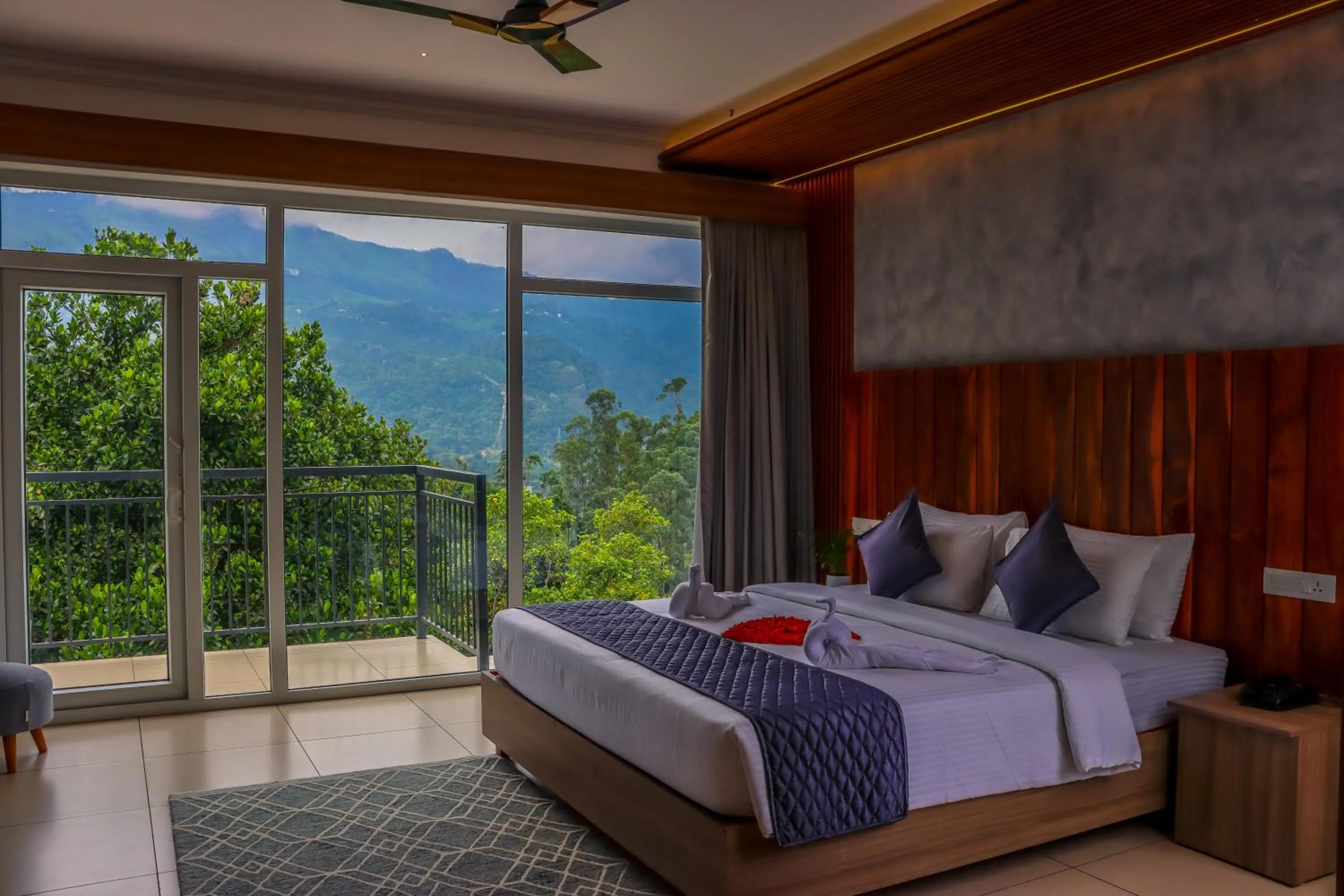 Bed in Winter Note Resorts