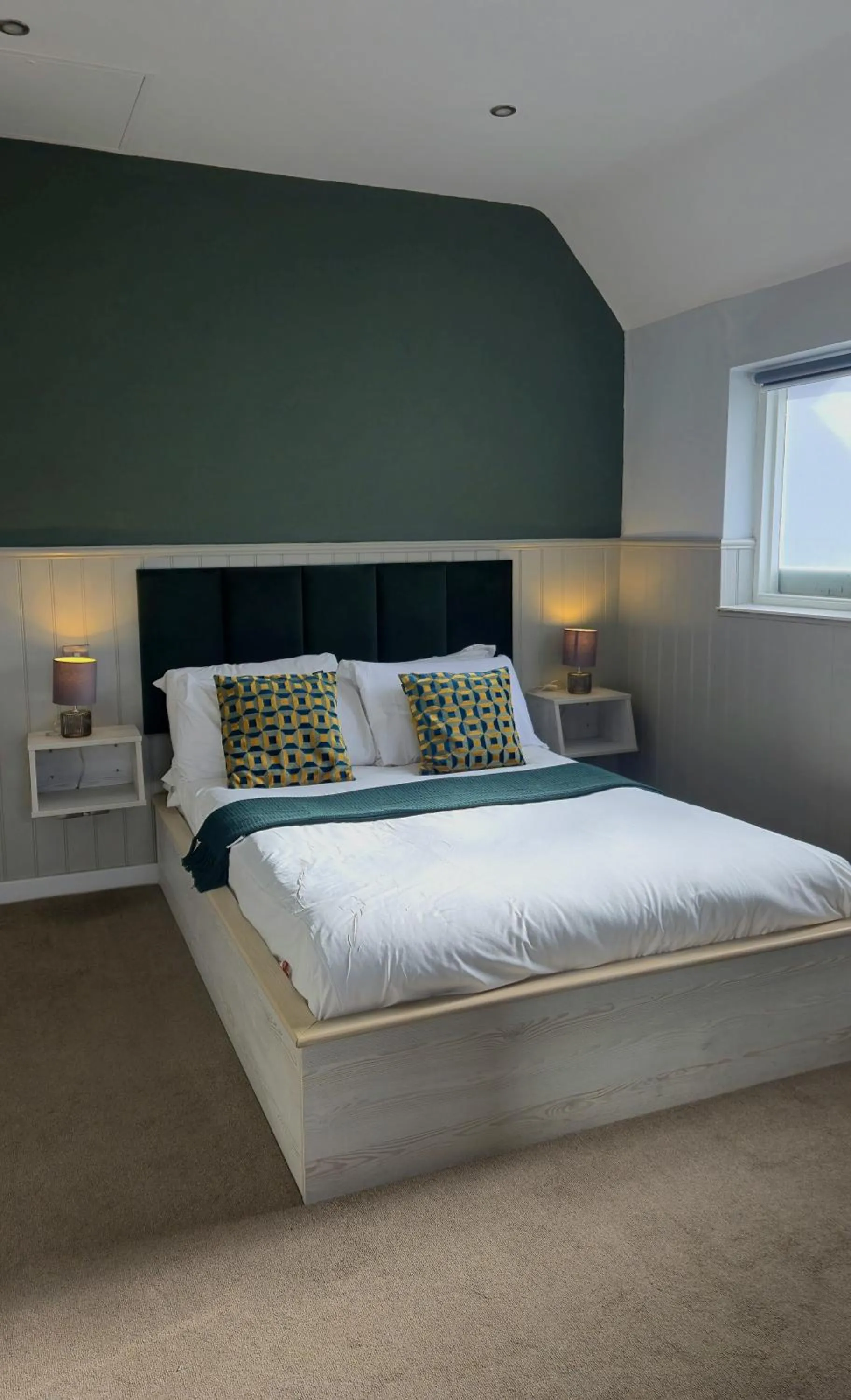 Bed in The Royal Sutton