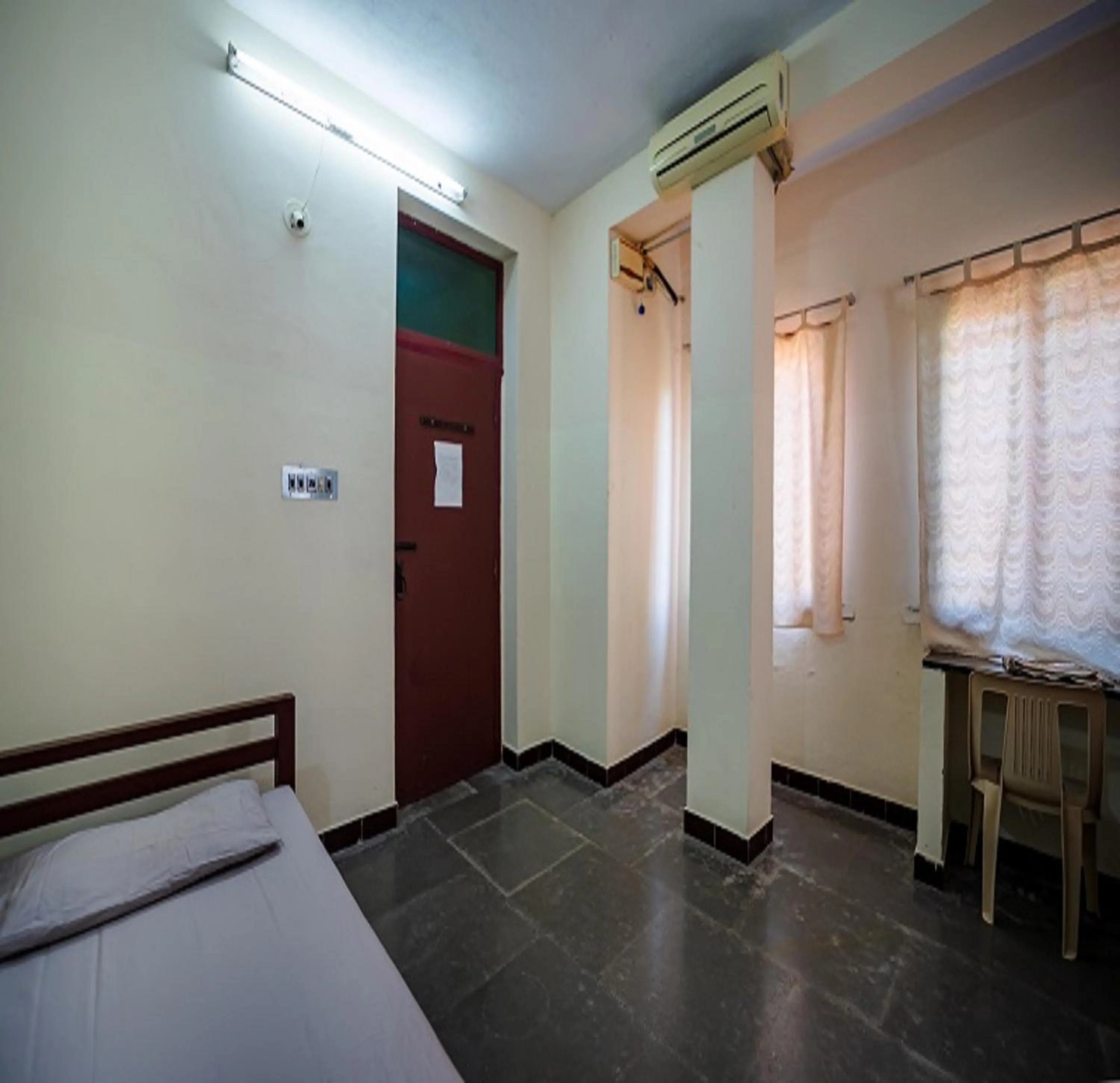 Bed in Sacar Guest House