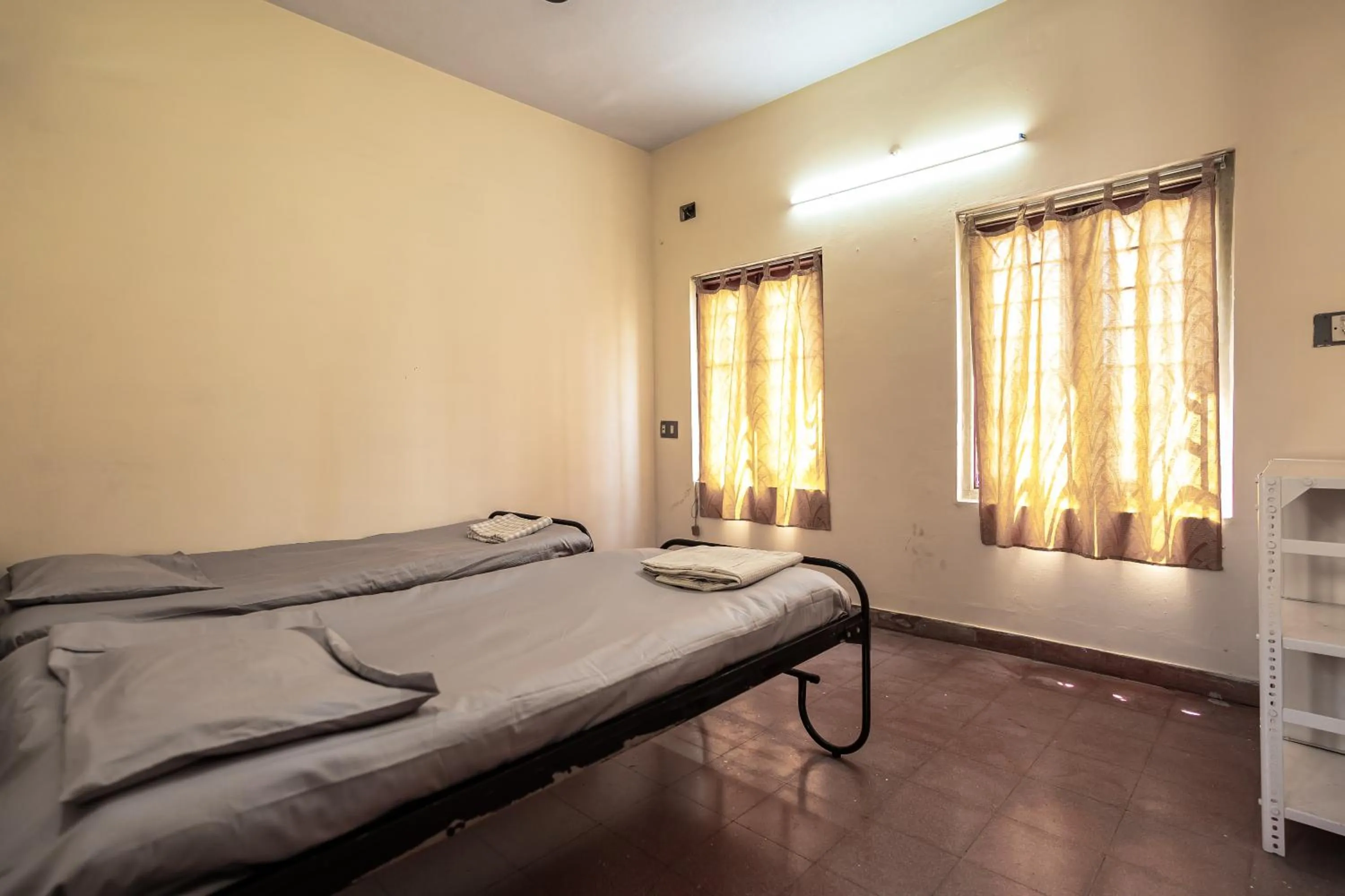 Bed in Sacar Guest House