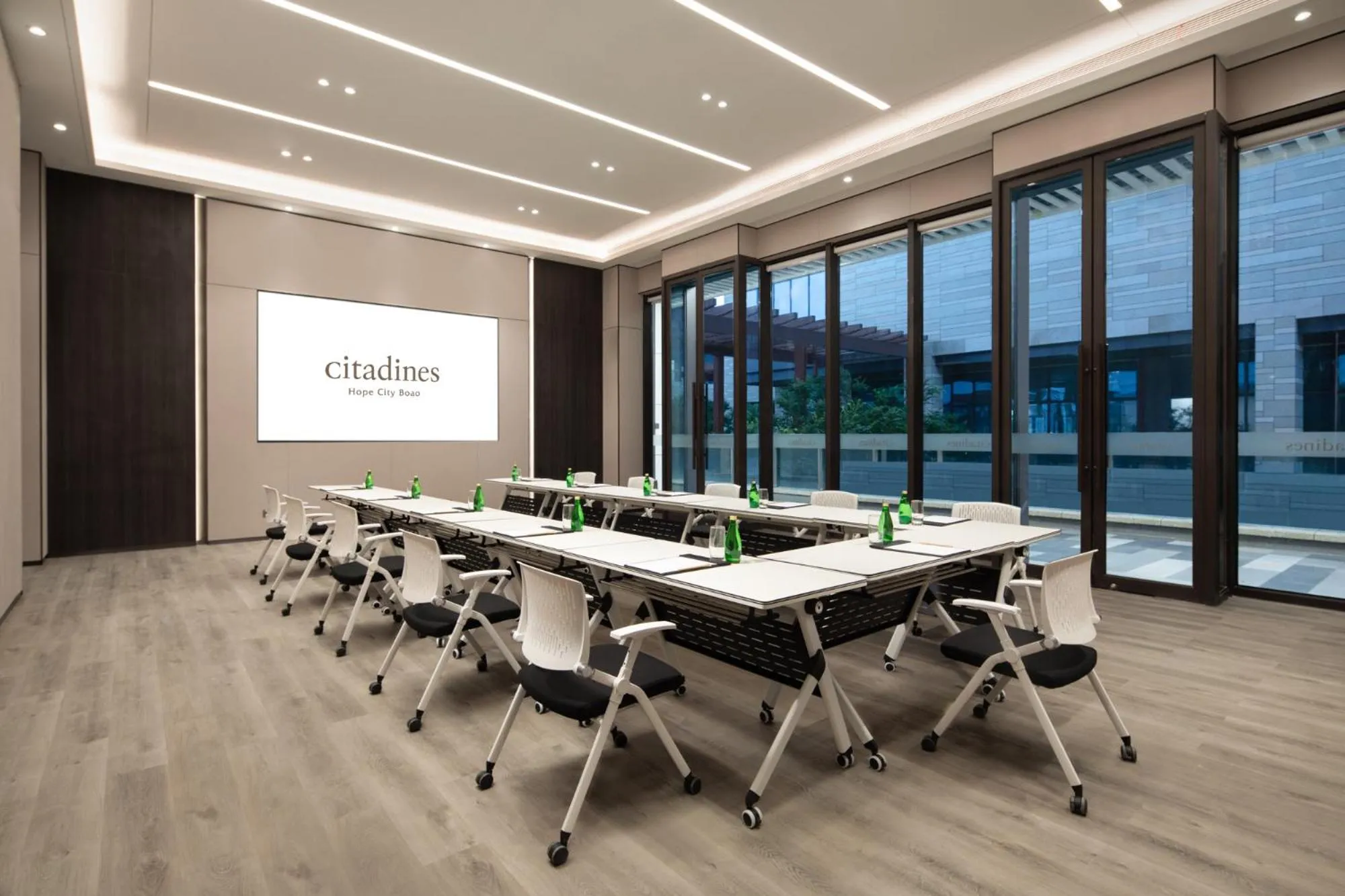Meeting/conference room in Citadines Hope City Boao
