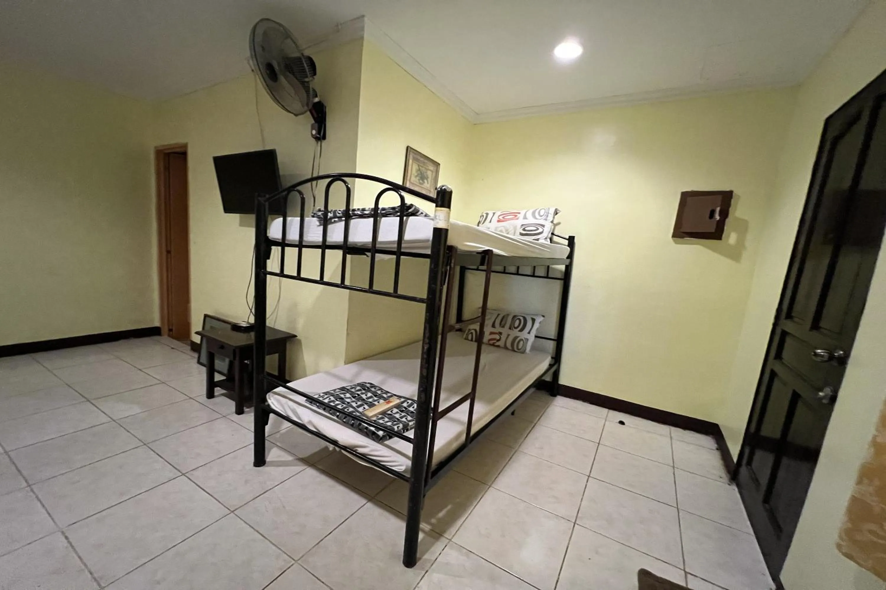 Photo of the whole room, Bed in Vista Venice Resort