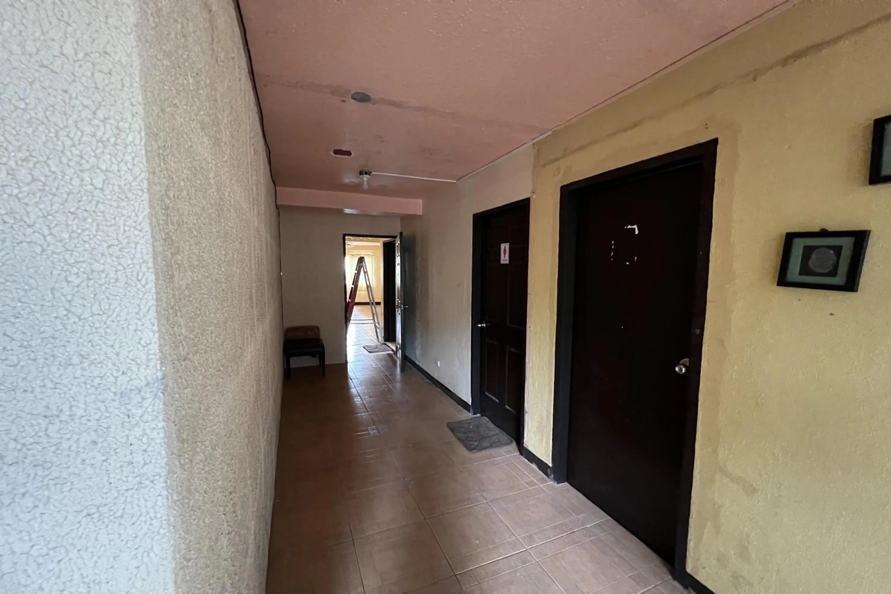 Property building in Vista Venice Resort