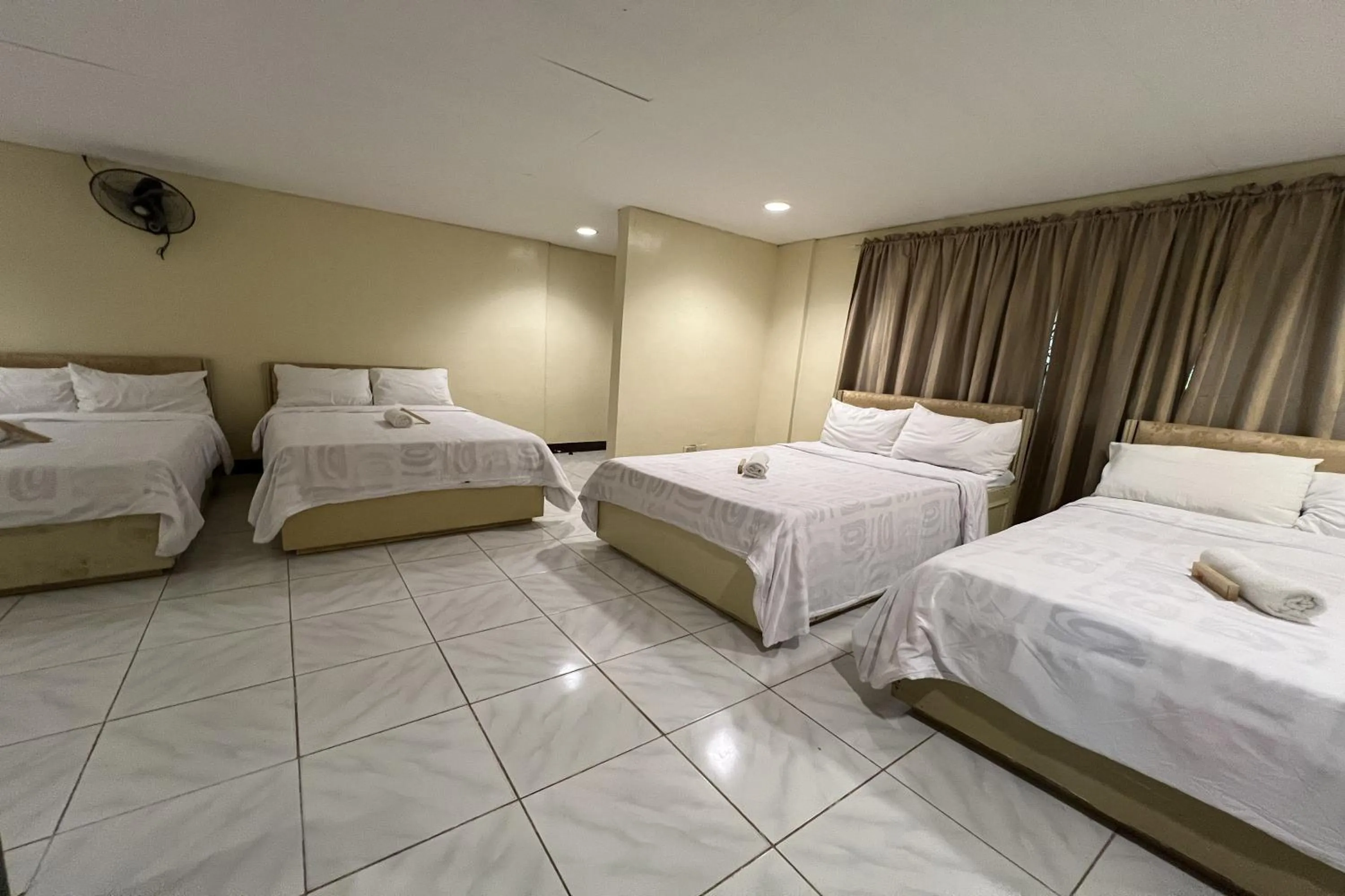 Bedroom, Bed in Vista Venice Resort