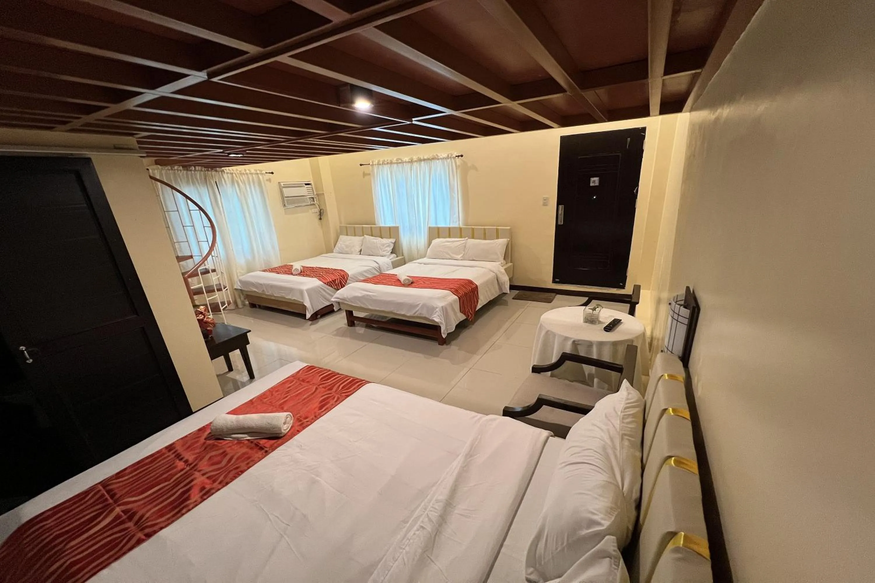 Bedroom, Bed in Vista Venice Resort