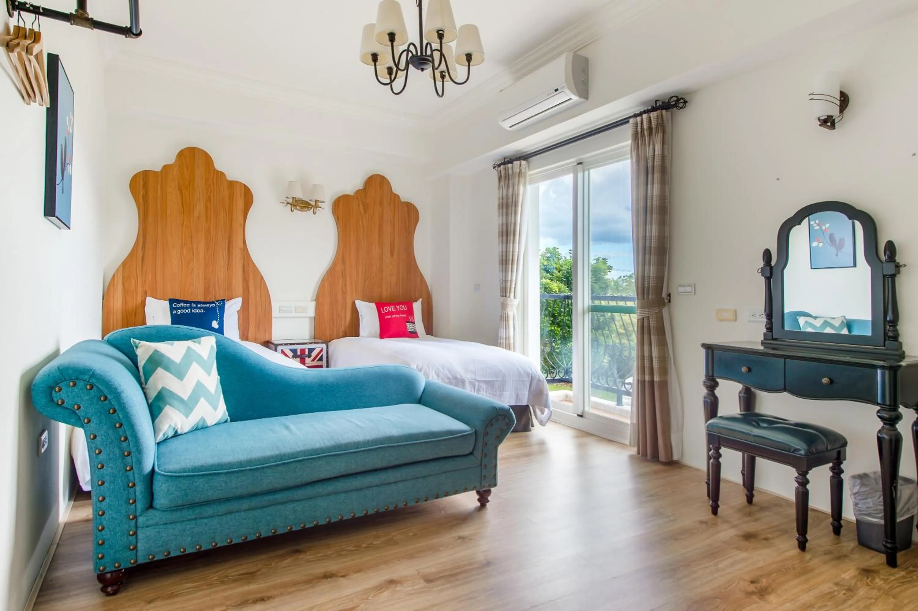 Bed in Wilderness1138 Hualien B&B