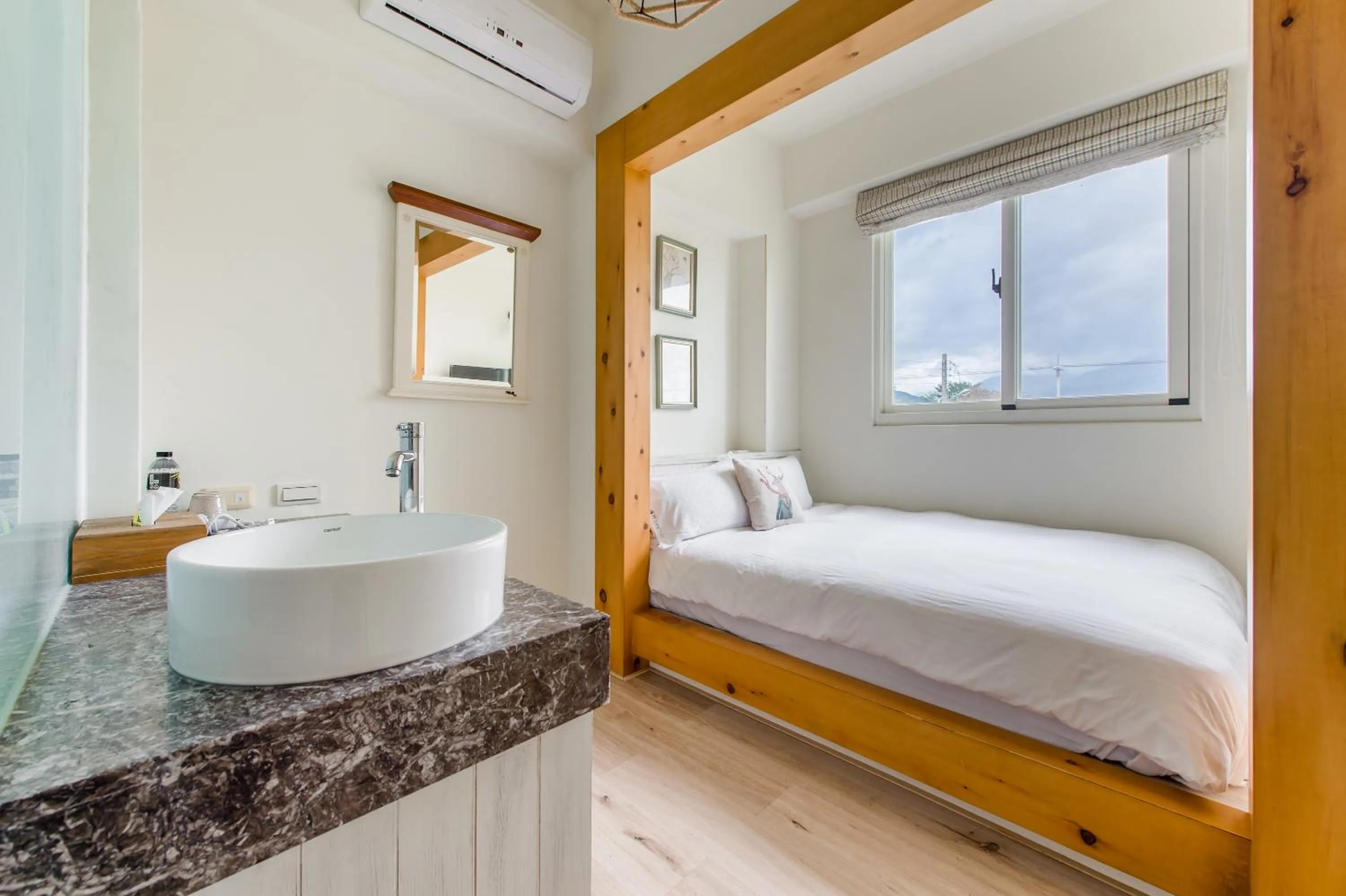 Bed in Wilderness1138 Hualien B&B