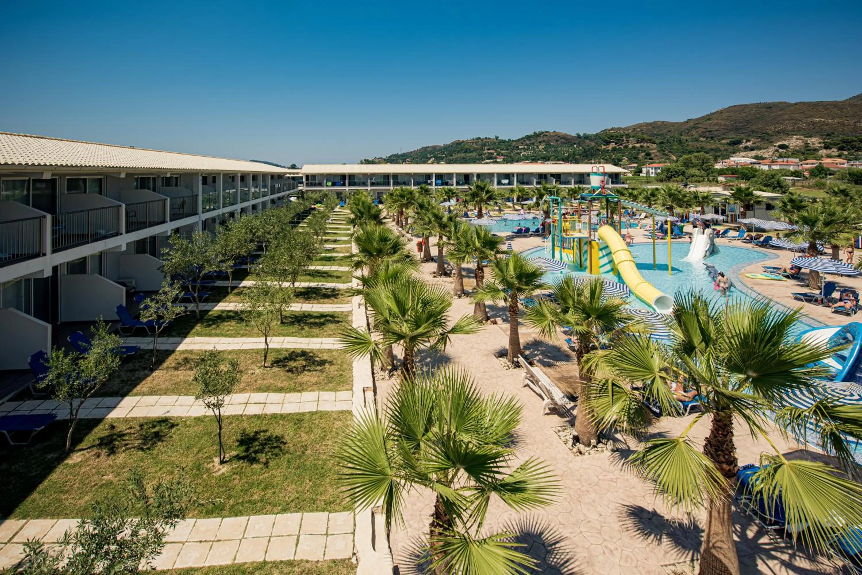 Day in Caretta Island