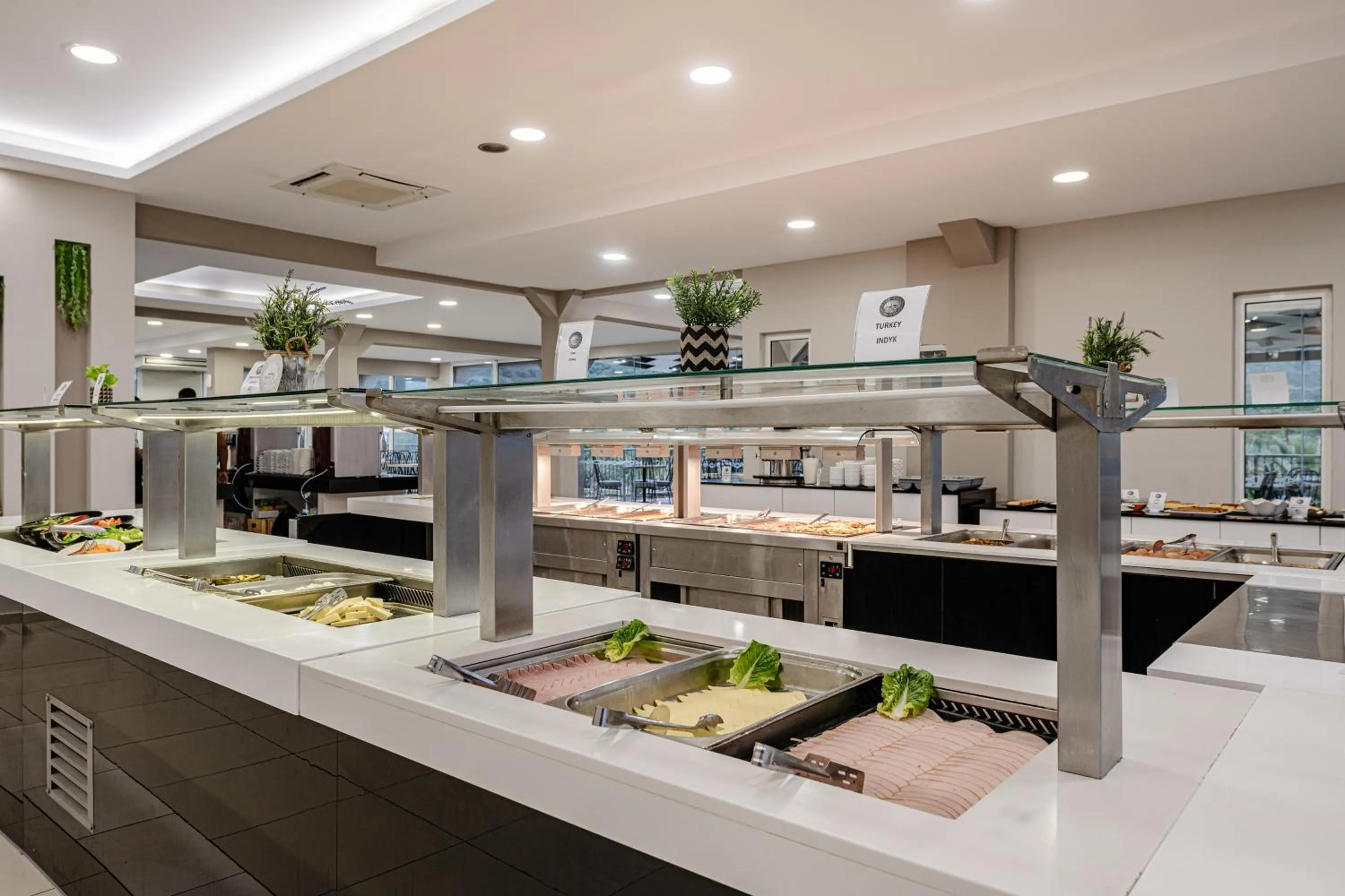 Restaurant/places to eat in Caretta Island