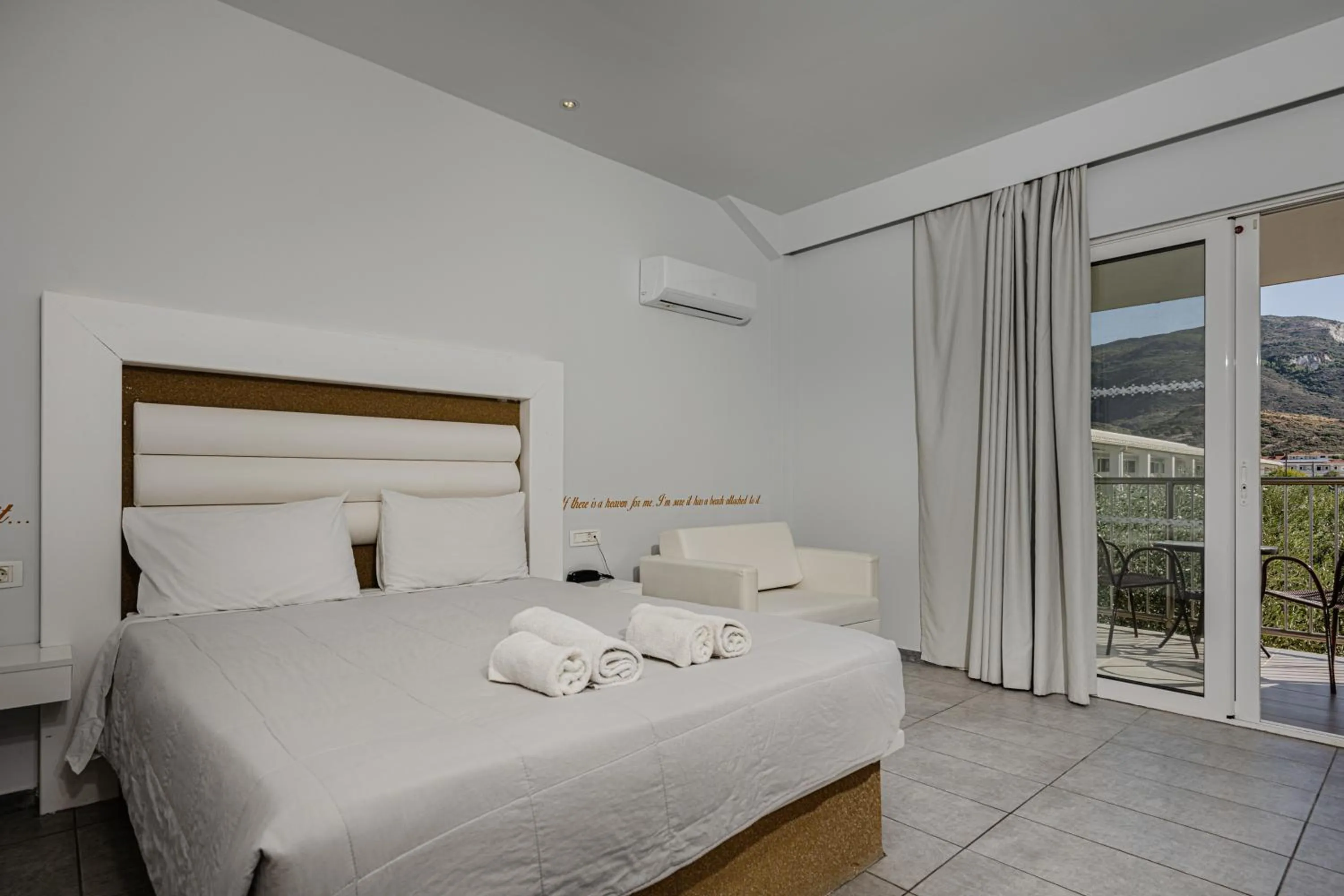 Bed in Caretta Island