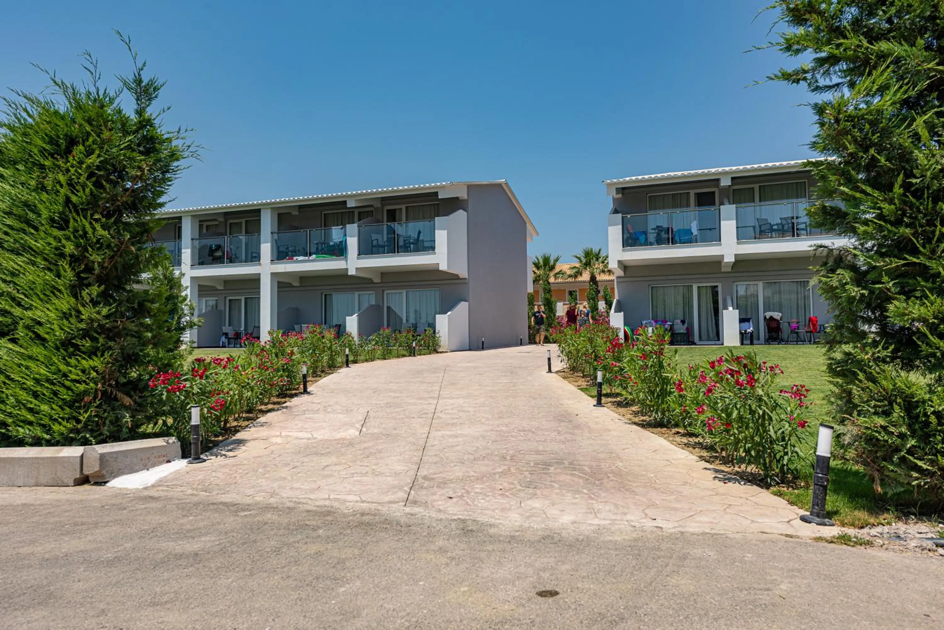 Property building in Caretta Island