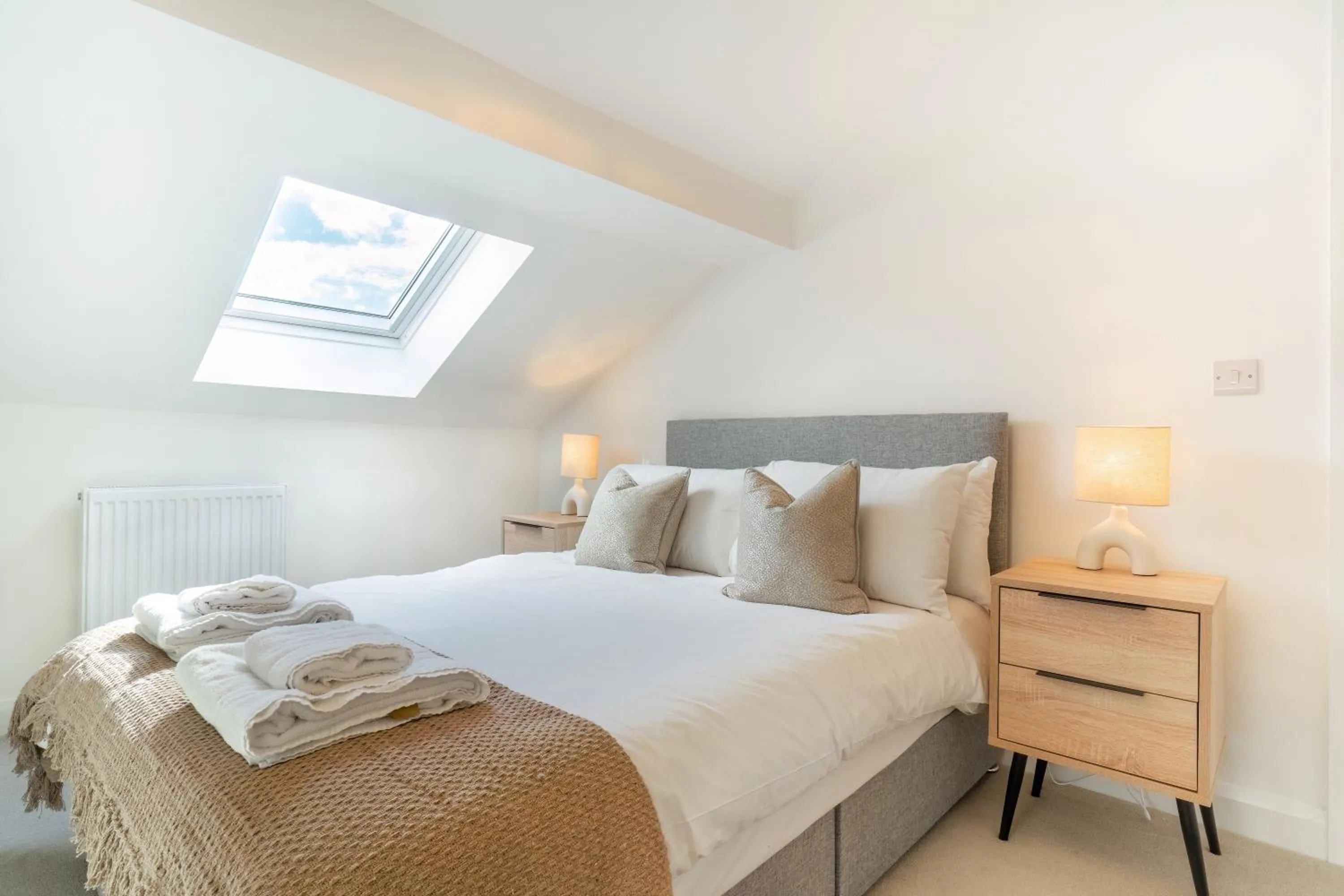 Bed in Lonsdale House Boutique Apartments