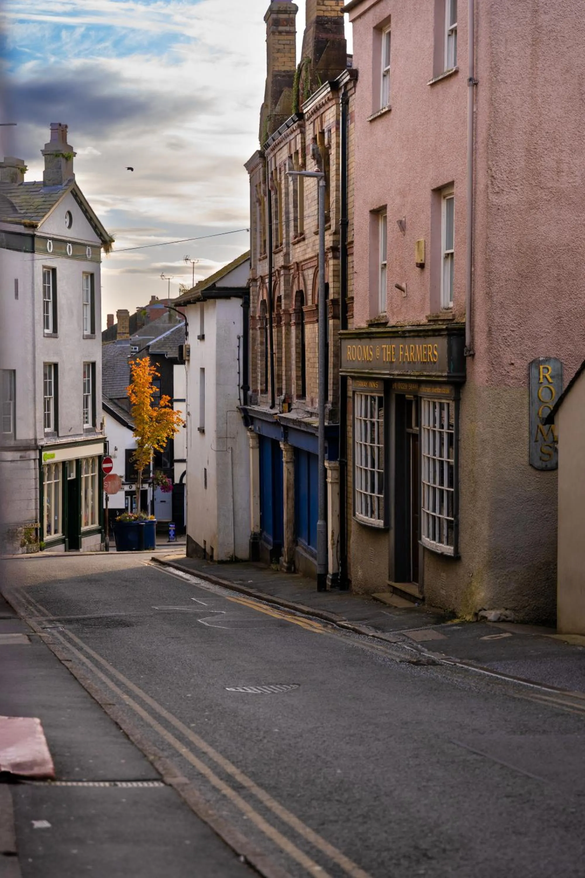 Neighbourhood in Lonsdale House Boutique Apartments
