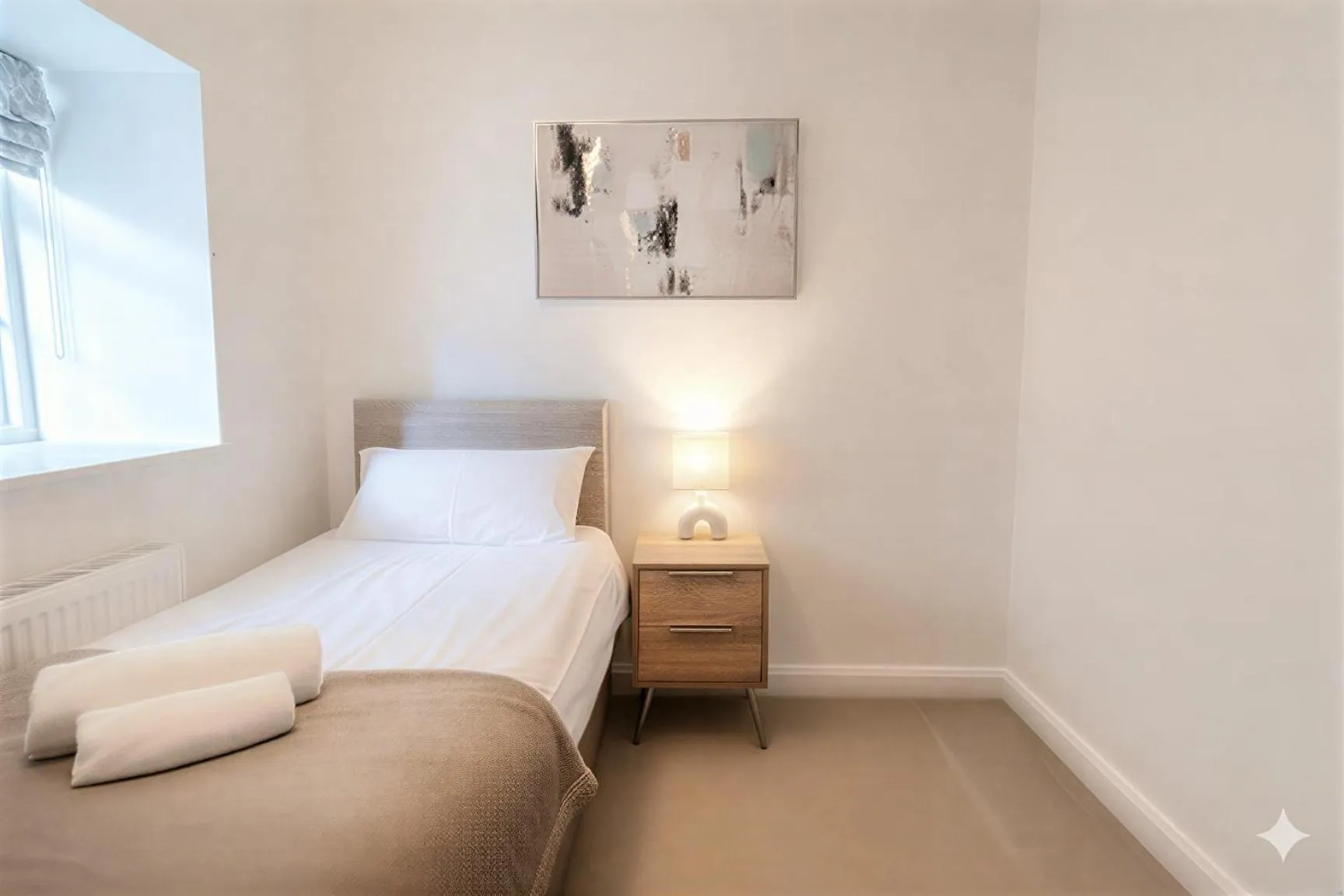 Bedroom, Bed in Lonsdale House Boutique Apartments