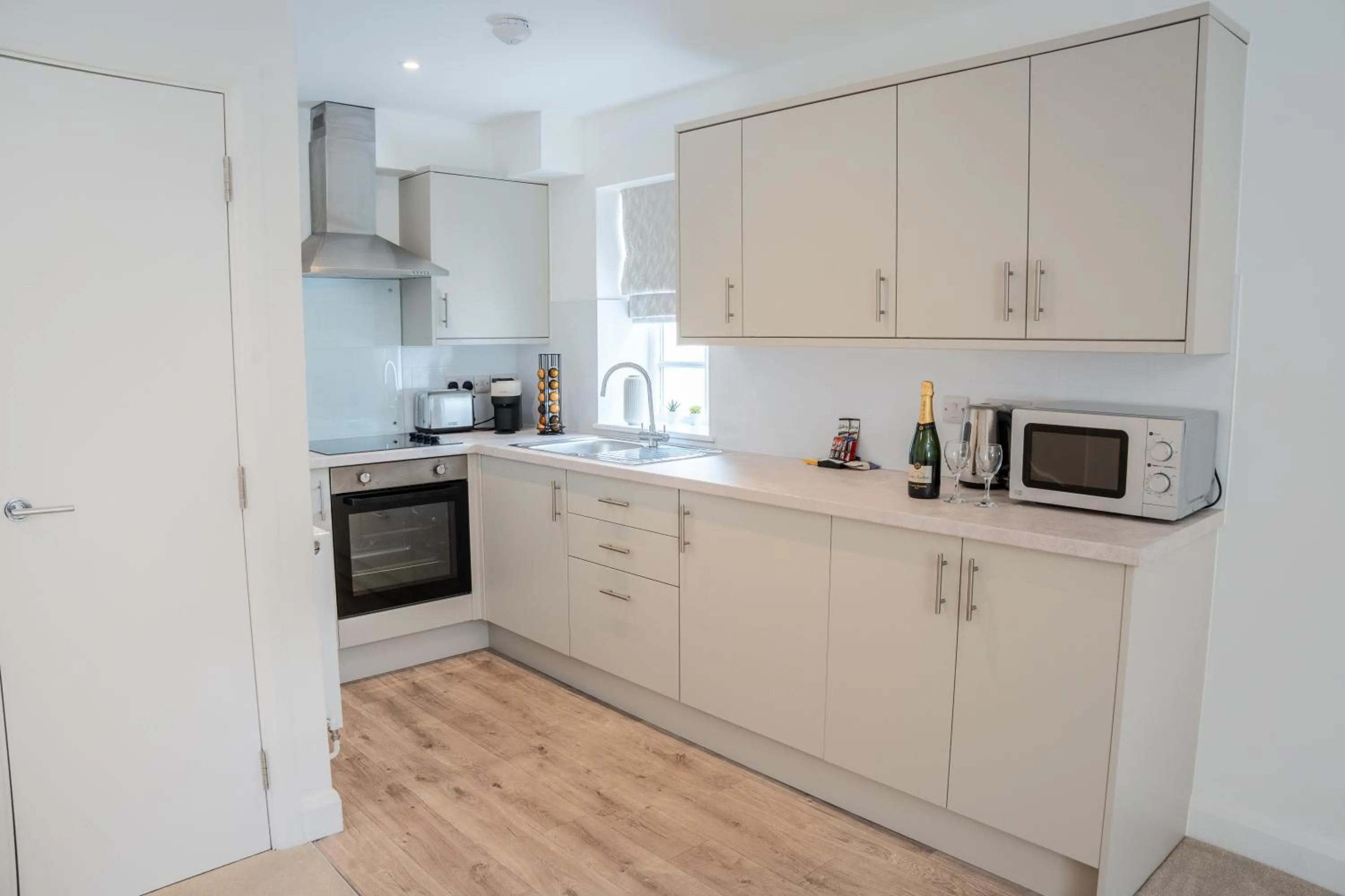 Kitchen or kitchenette in Lonsdale House Boutique Apartments
