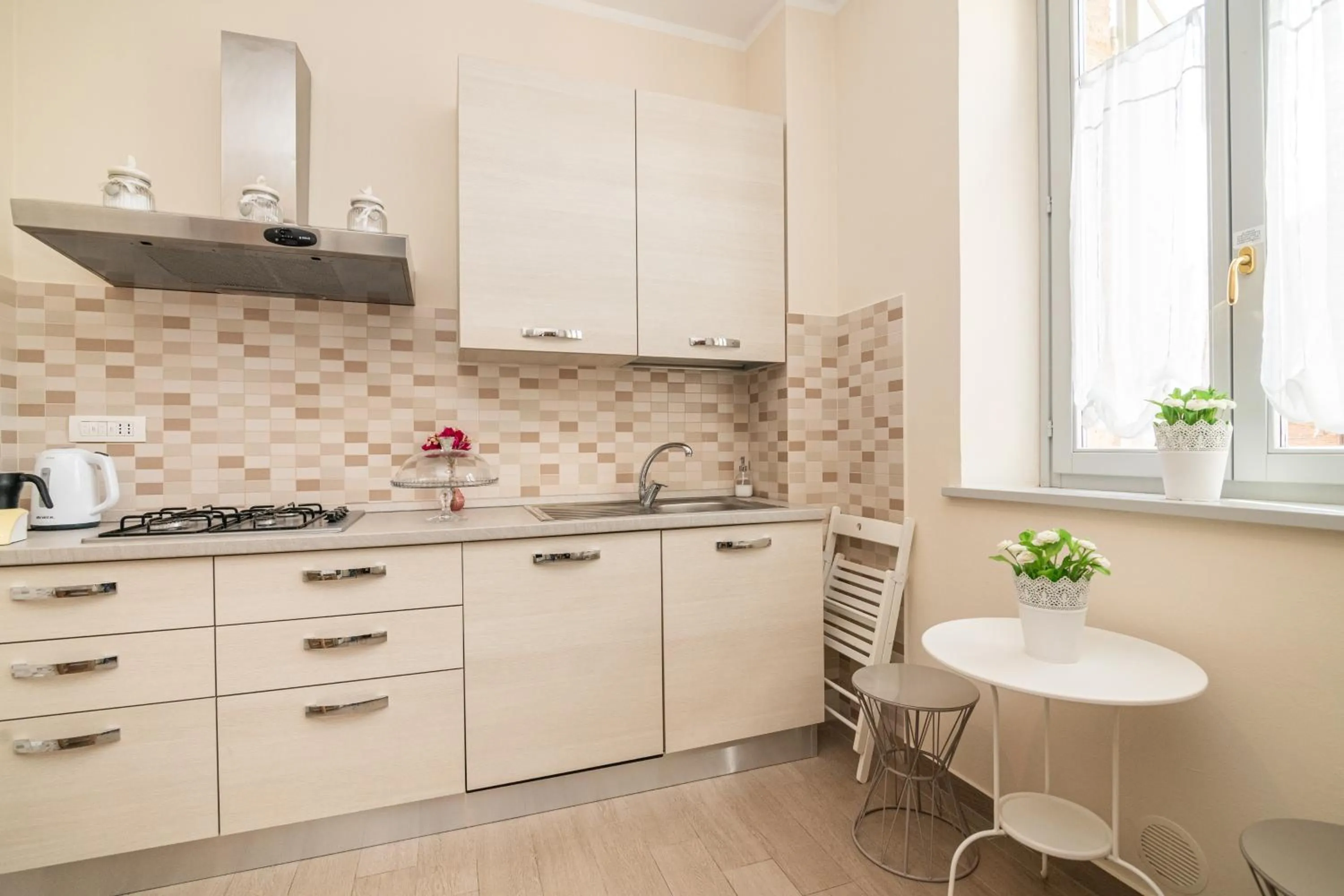 kitchen in La Vecchia Tenenza B&B