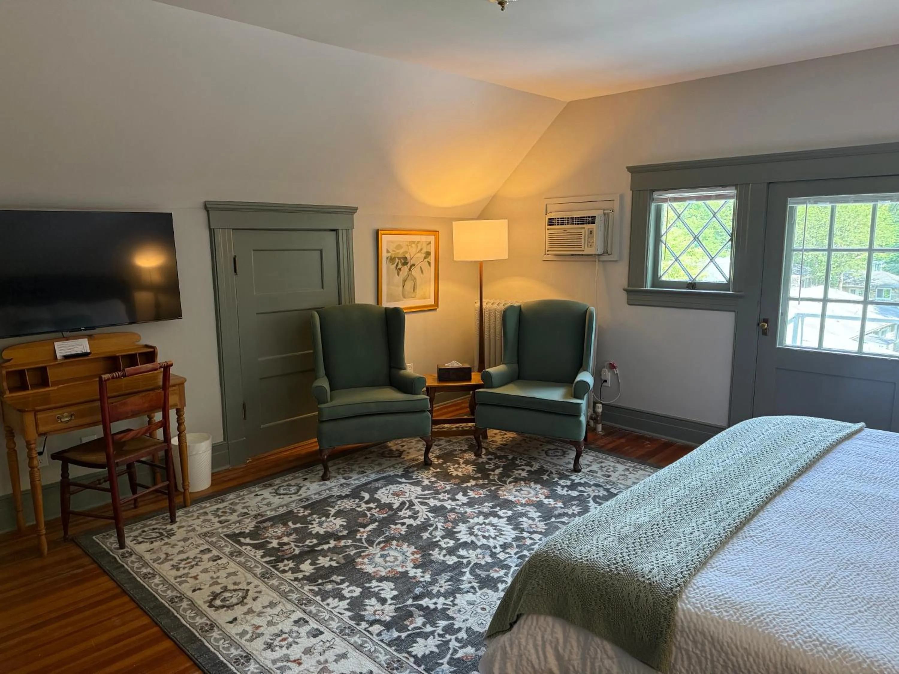 Bed in The Hartness House