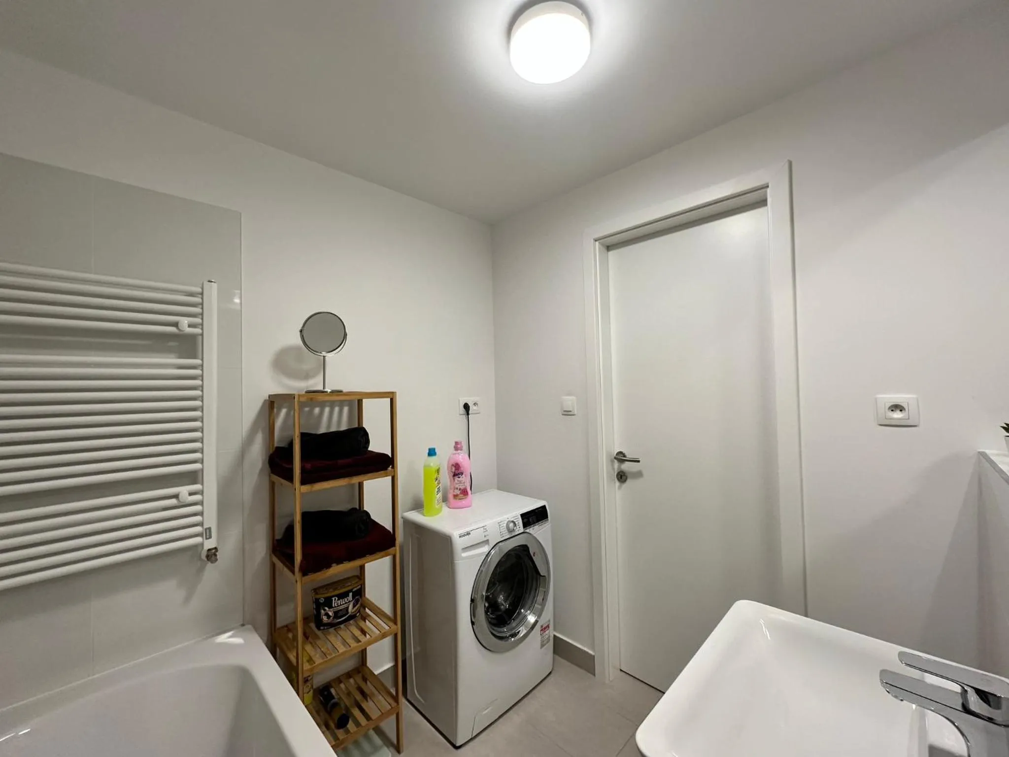 towels in Vyhlad na mesto, 24. poschodie, free parking