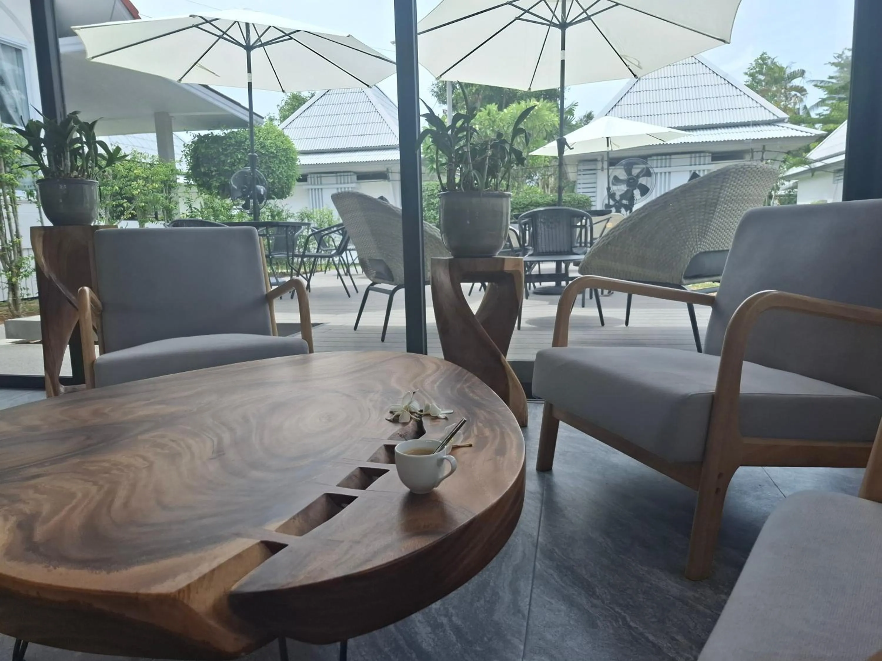 Restaurant/places to eat in Thiptara Resort - adults only