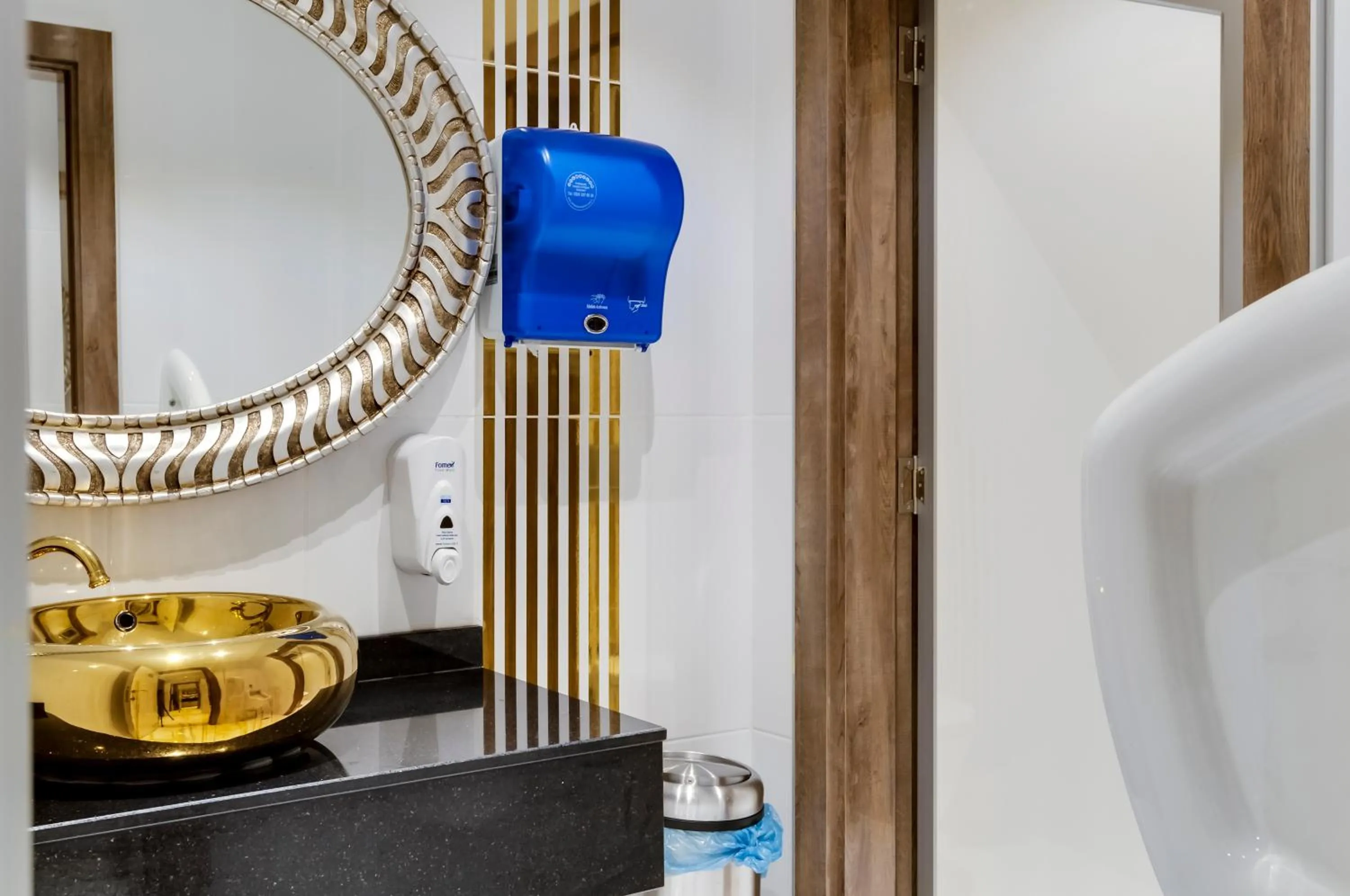 Bathroom in PARK YALÇIN HOTEL