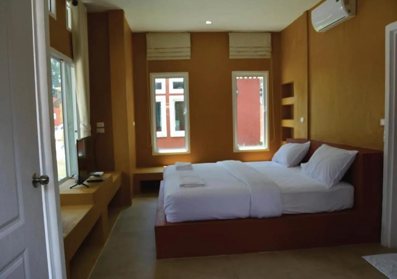 Bed in World Cat Beach & Resort เวิลด์แคท บีช แอนด์ รีสอร์ท