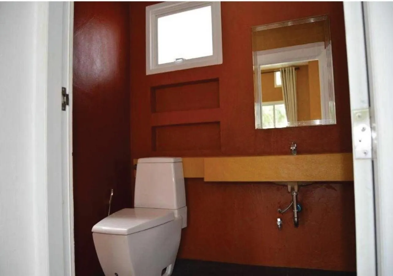 Bathroom in World Cat Beach & Resort เวิลด์แคท บีช แอนด์ รีสอร์ท