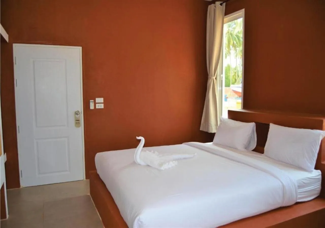 Bed in World Cat Beach & Resort เวิลด์แคท บีช แอนด์ รีสอร์ท